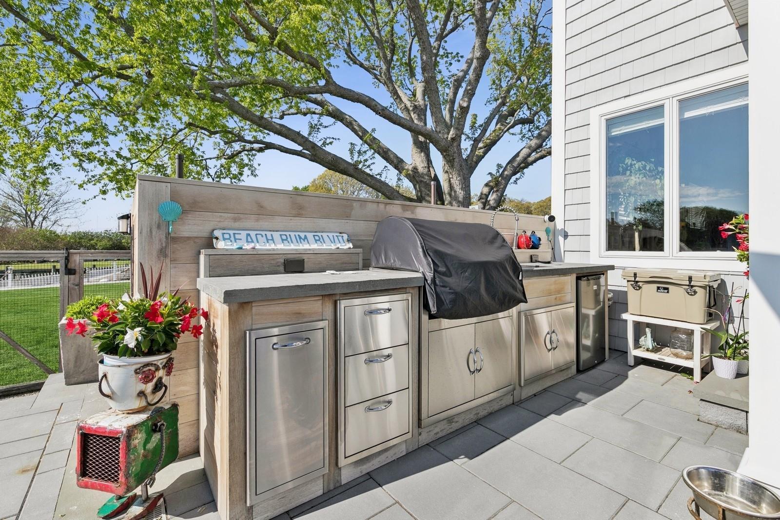 Single Family Beach  Suffolk County, NY 11931, MLS-852976-5