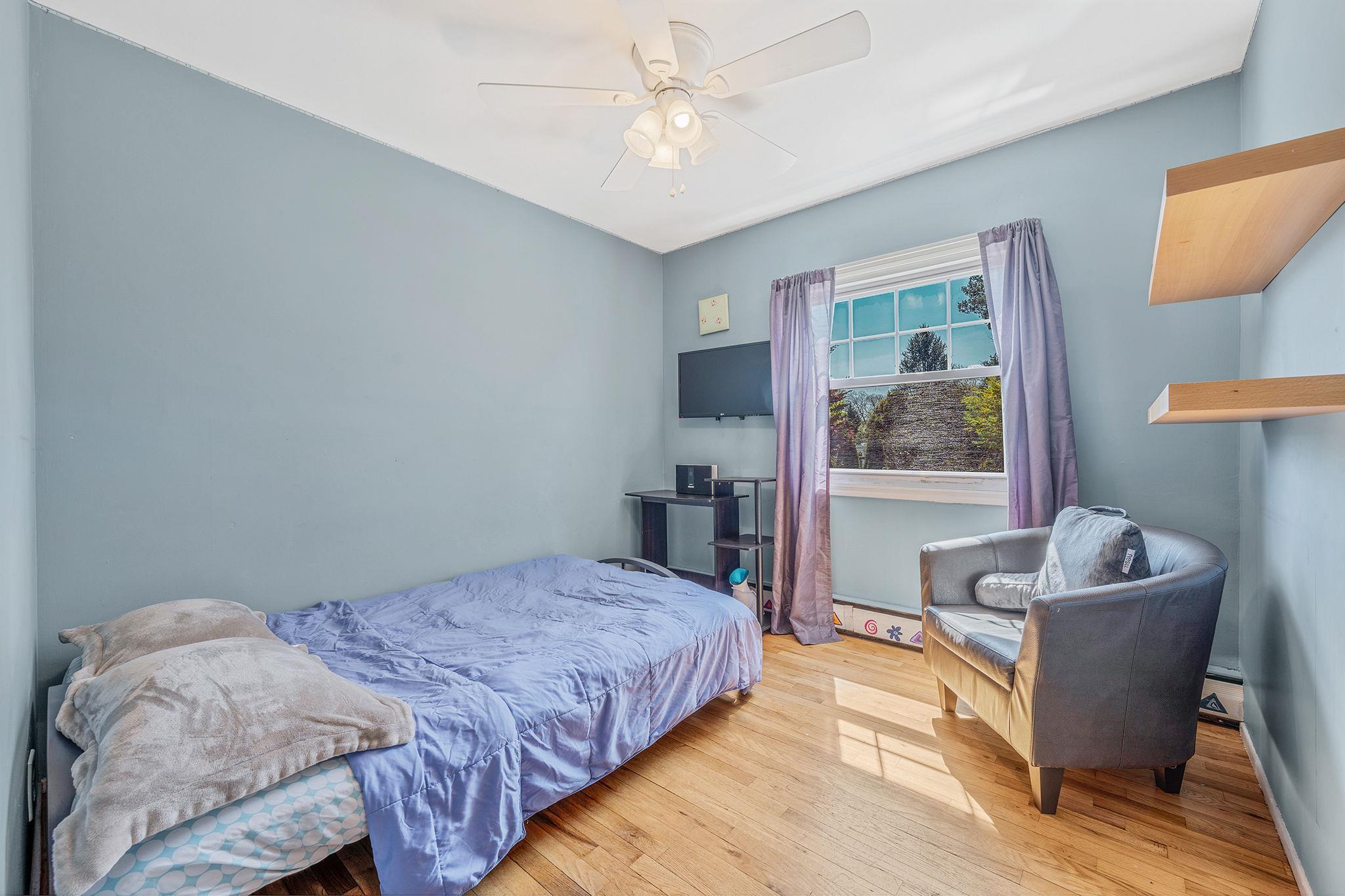Single Family Union  Suffolk County, NY 11706, MLS-853000-10