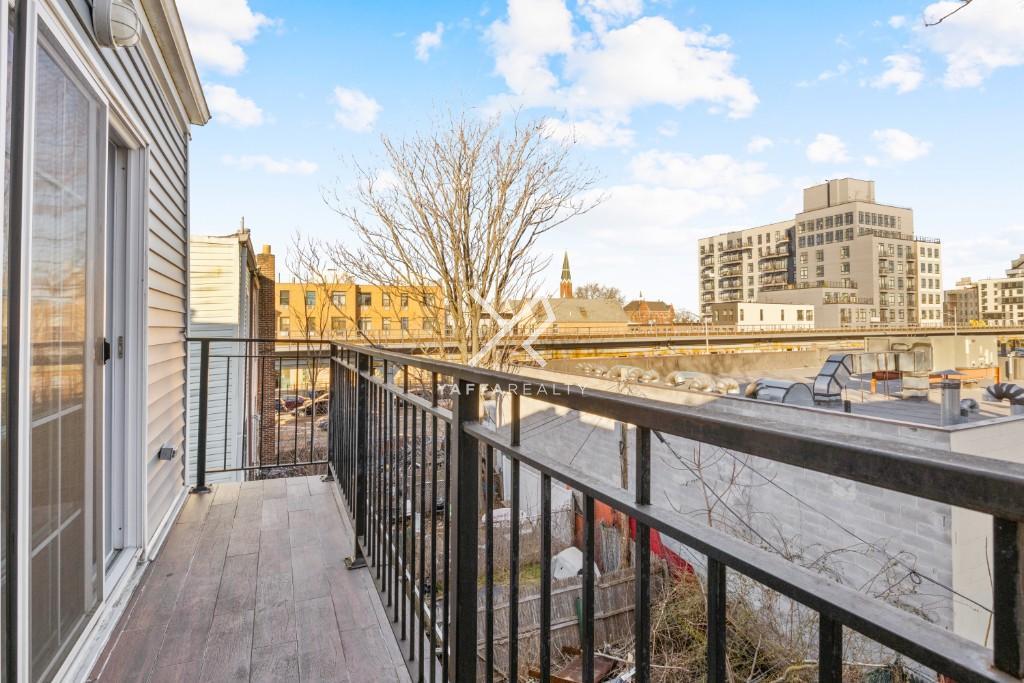 Single Family Buffalo  Brooklyn, NY 11233, MLS-853037-18