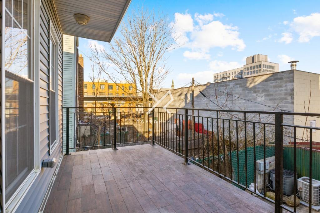 Single Family Buffalo  Brooklyn, NY 11233, MLS-853037-26