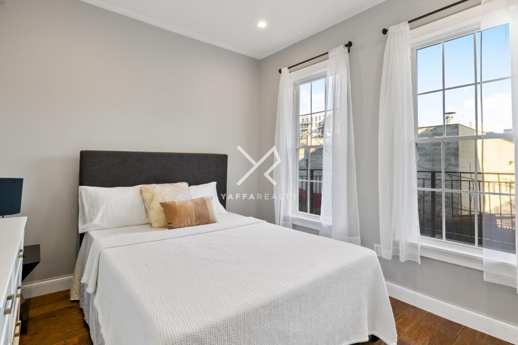 Single Family Buffalo  Brooklyn, NY 11233, MLS-853037-9