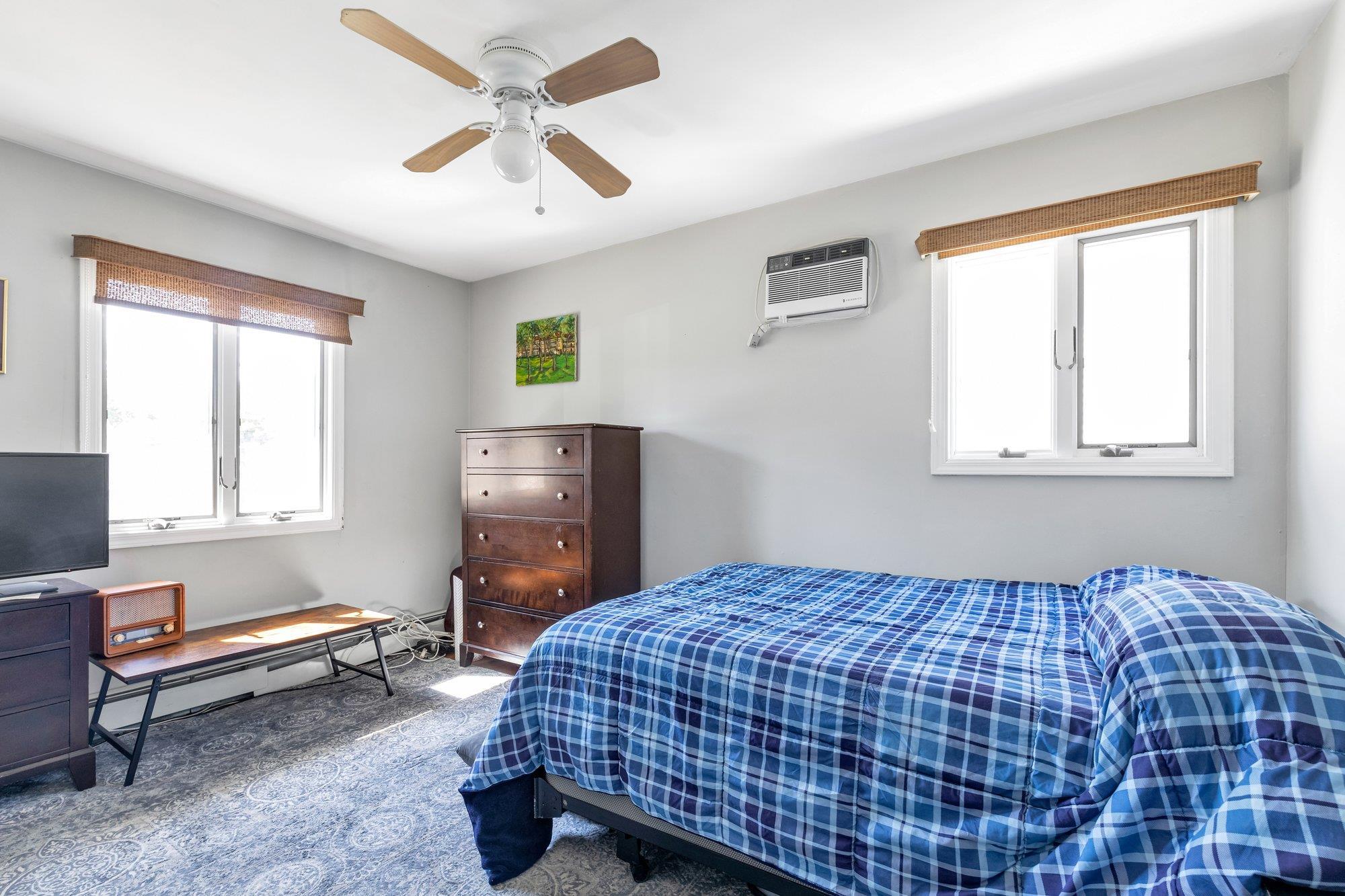 Single Family Riverside  Nassau County, NY 11783, MLS-853045-13