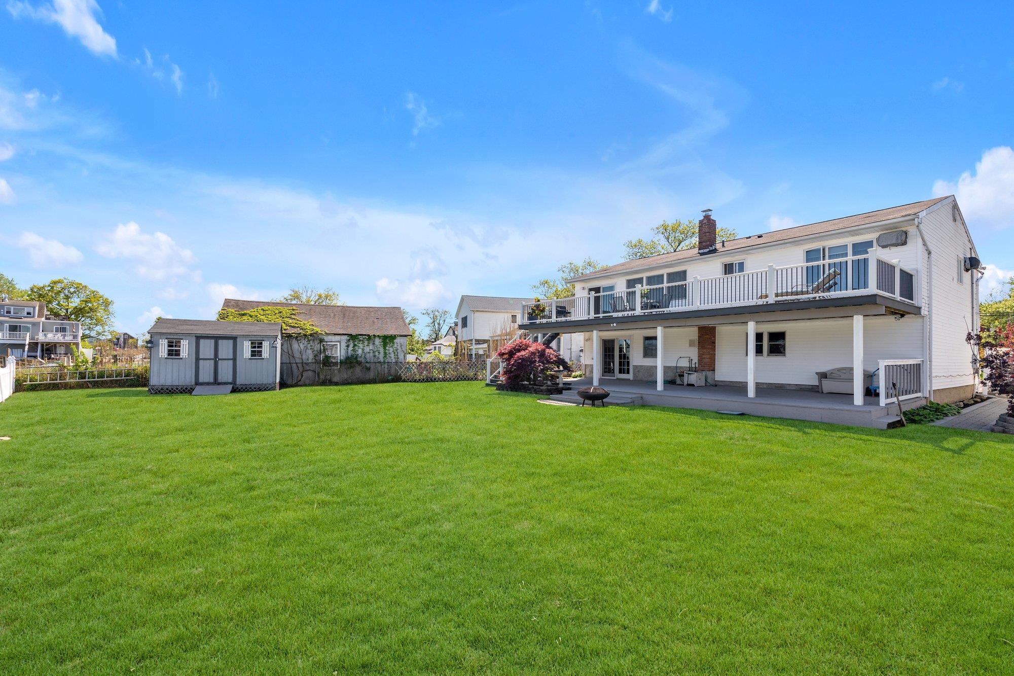 Single Family Riverside  Nassau County, NY 11783, MLS-853045-24