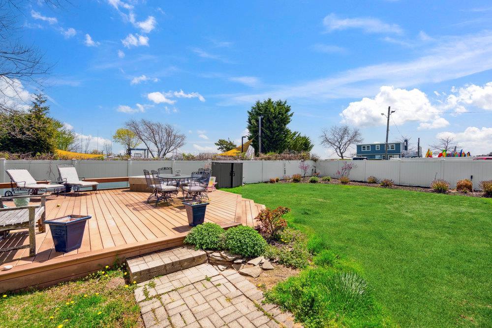 Single Family Consuelo  Suffolk County, NY 11769, MLS-853058-27