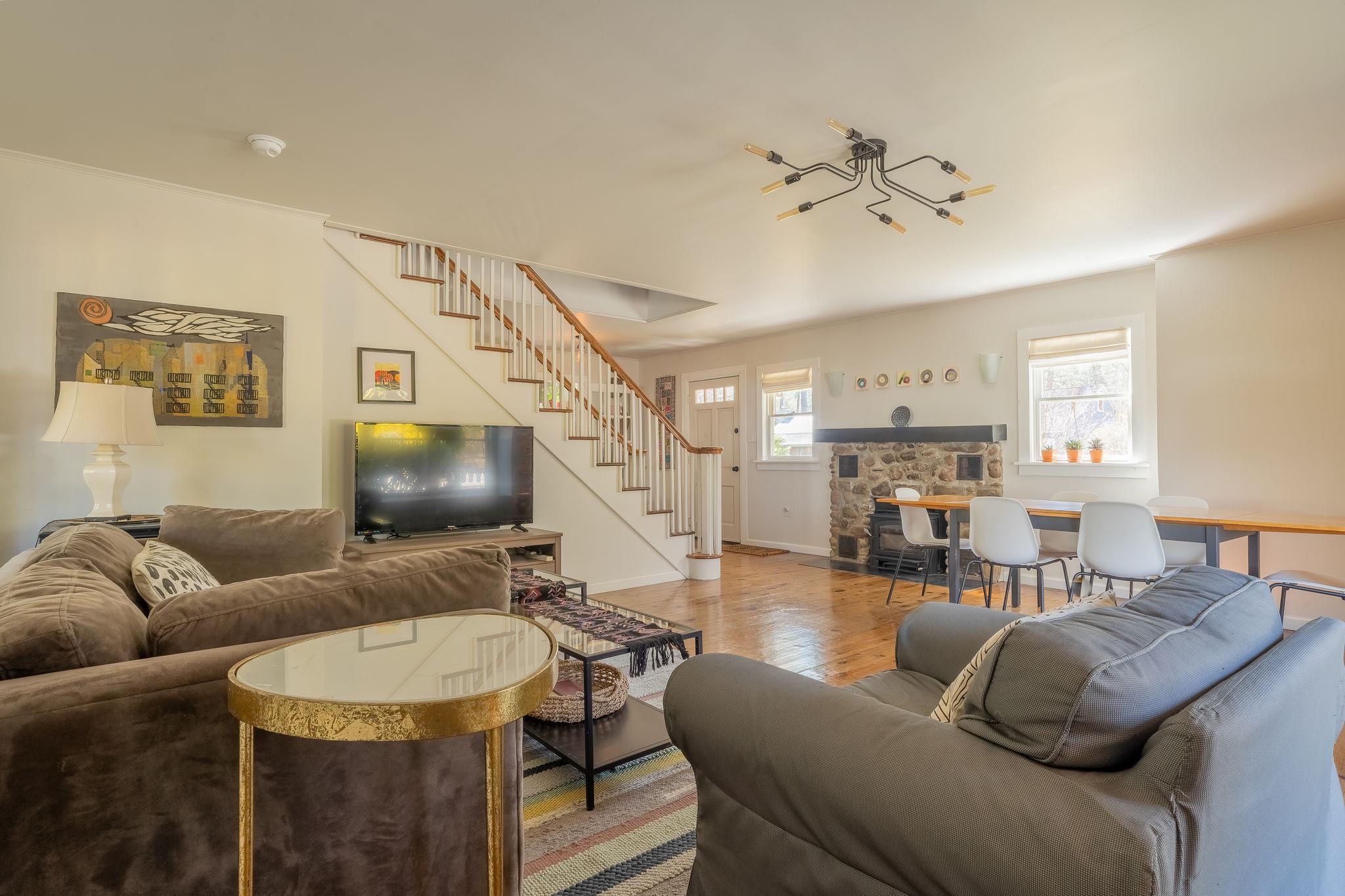 Single Family Esopus Avenue  Ulster County, NY 12464, MLS-853060-9