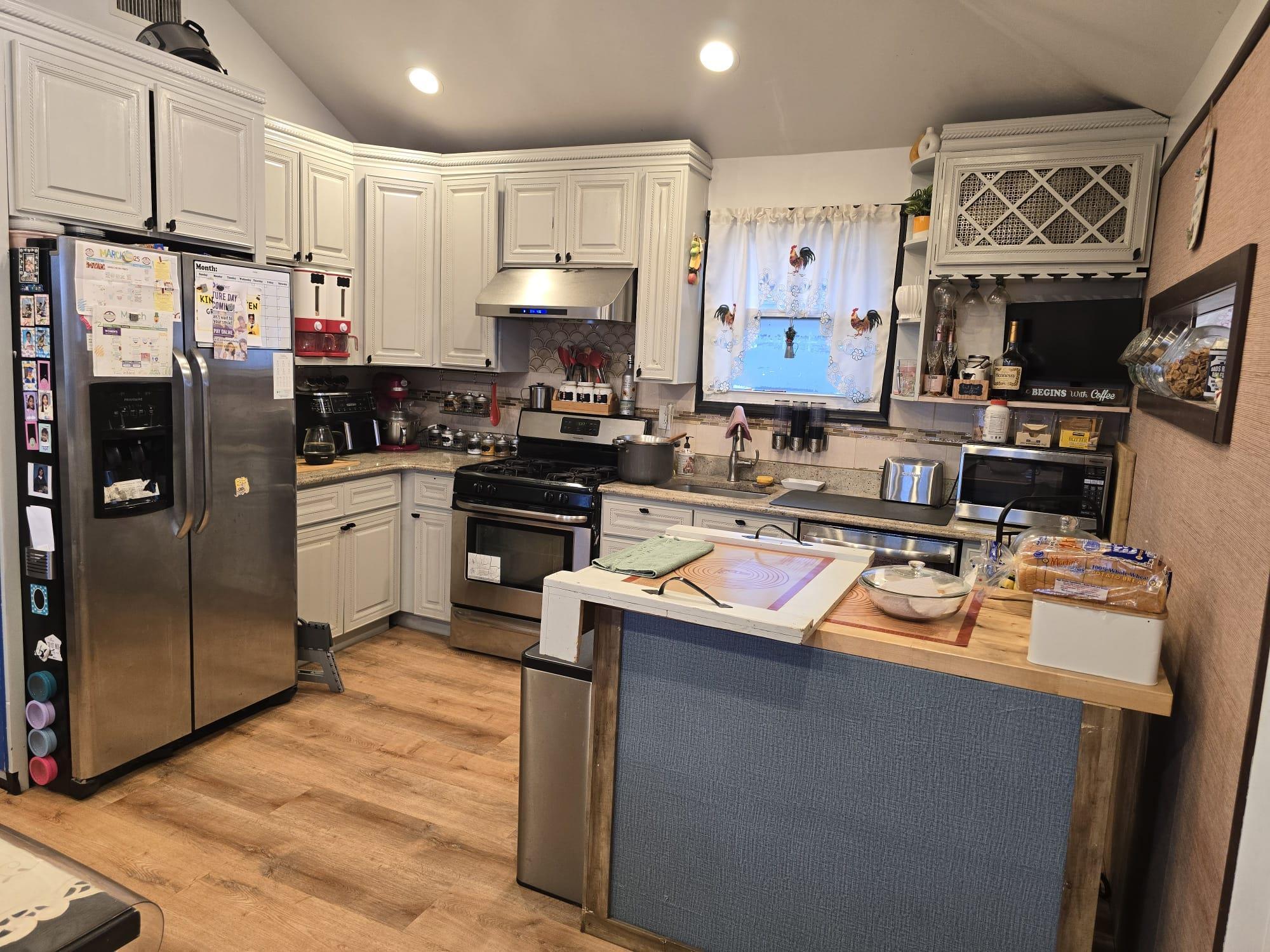 Single Family 45th Street  Queens, NY 11691, MLS-853062-3