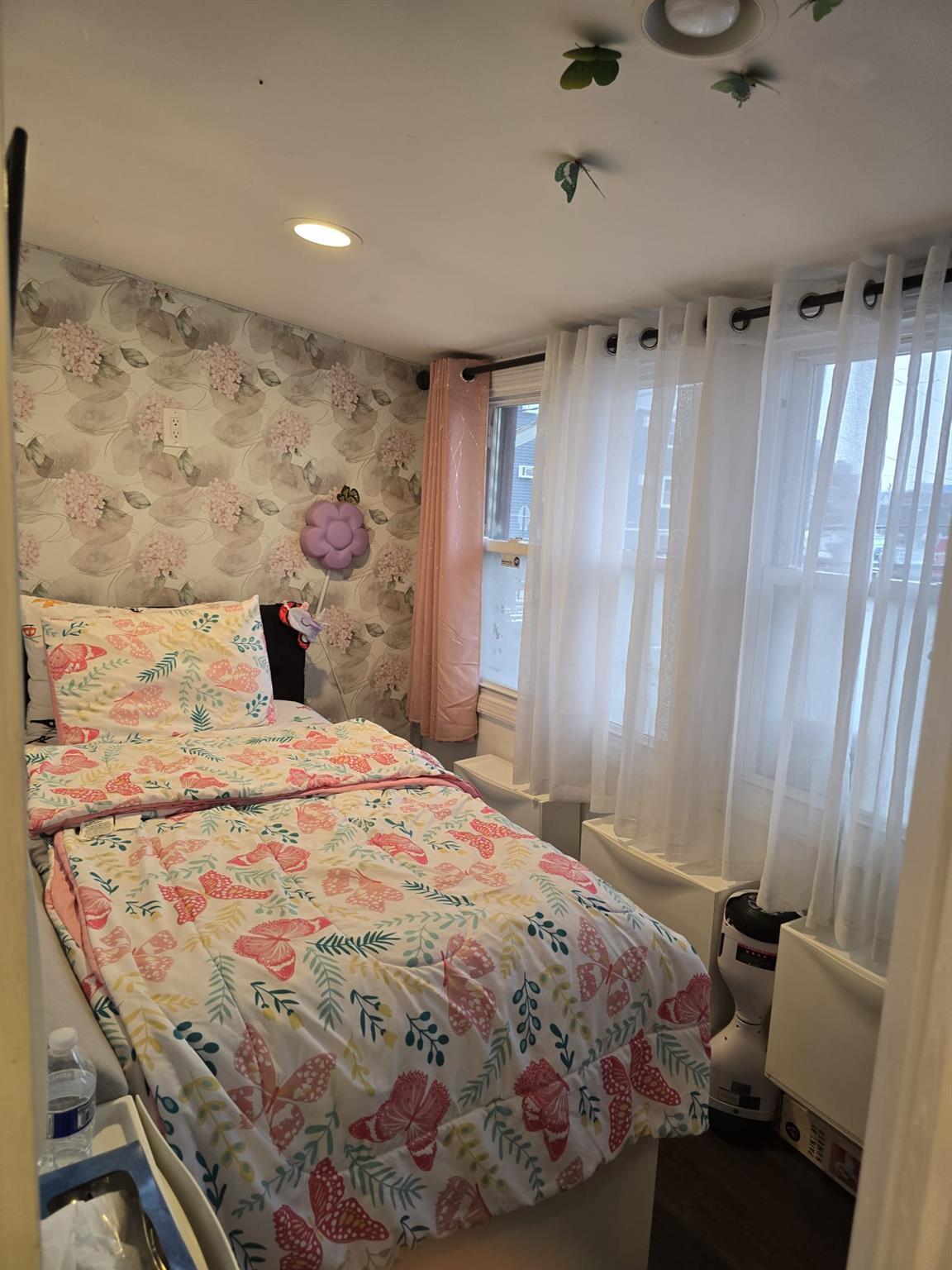 Single Family 45th Street  Queens, NY 11691, MLS-853062-4