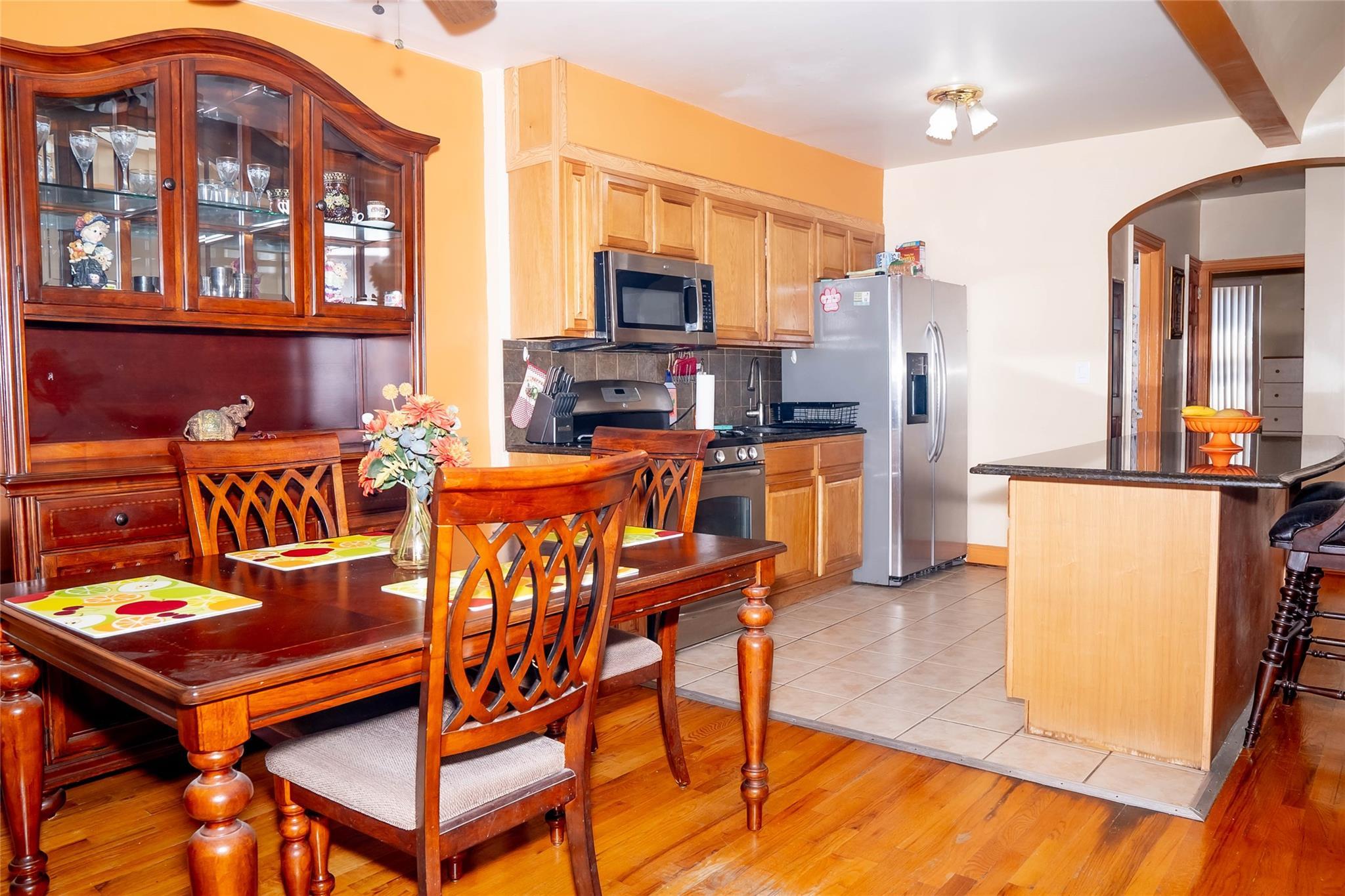 Single Family Dumont  Queens, NY 11417, MLS-853070-3