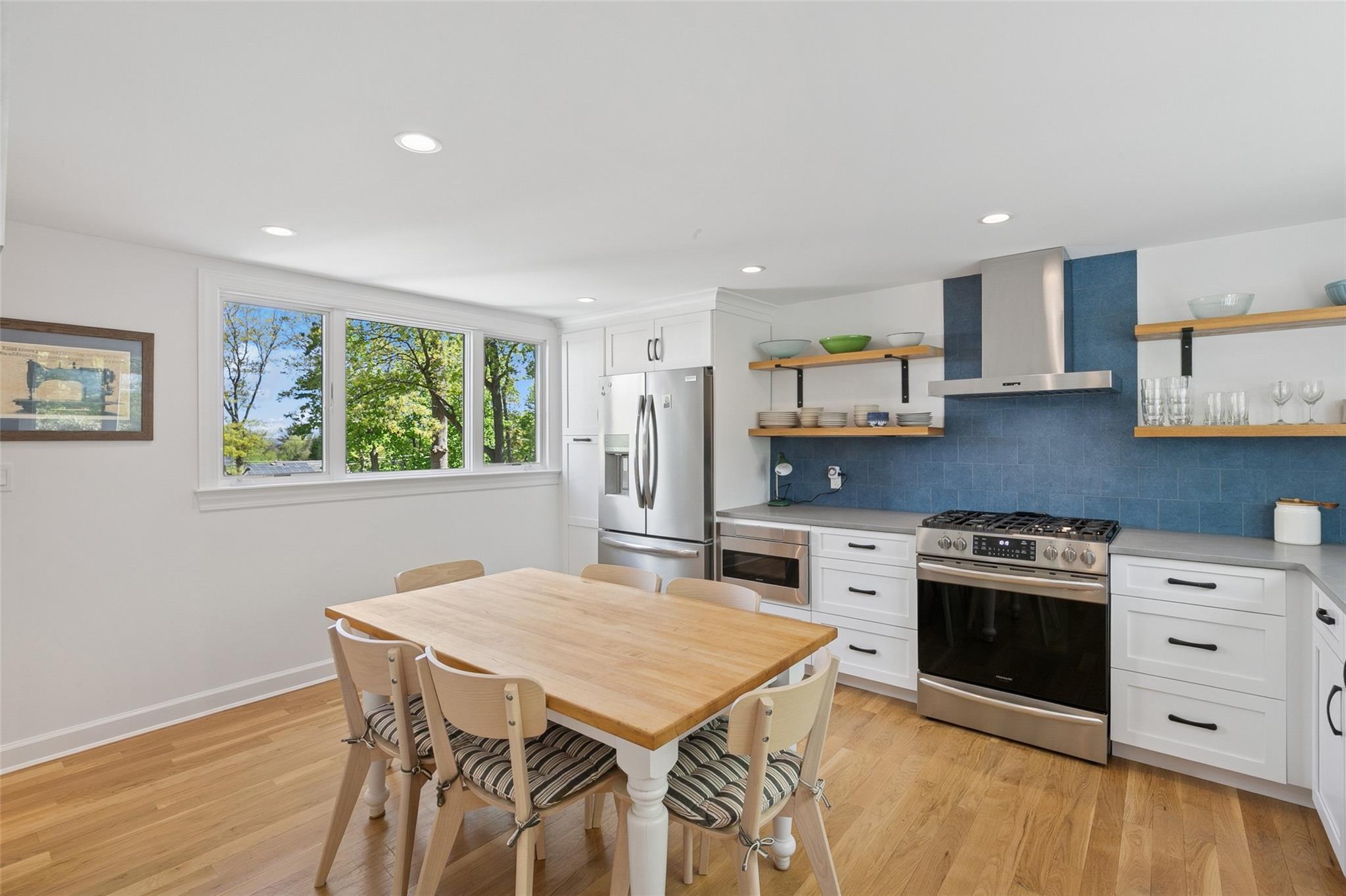 Single Family School  Nassau County, NY 11709, MLS-853074-12