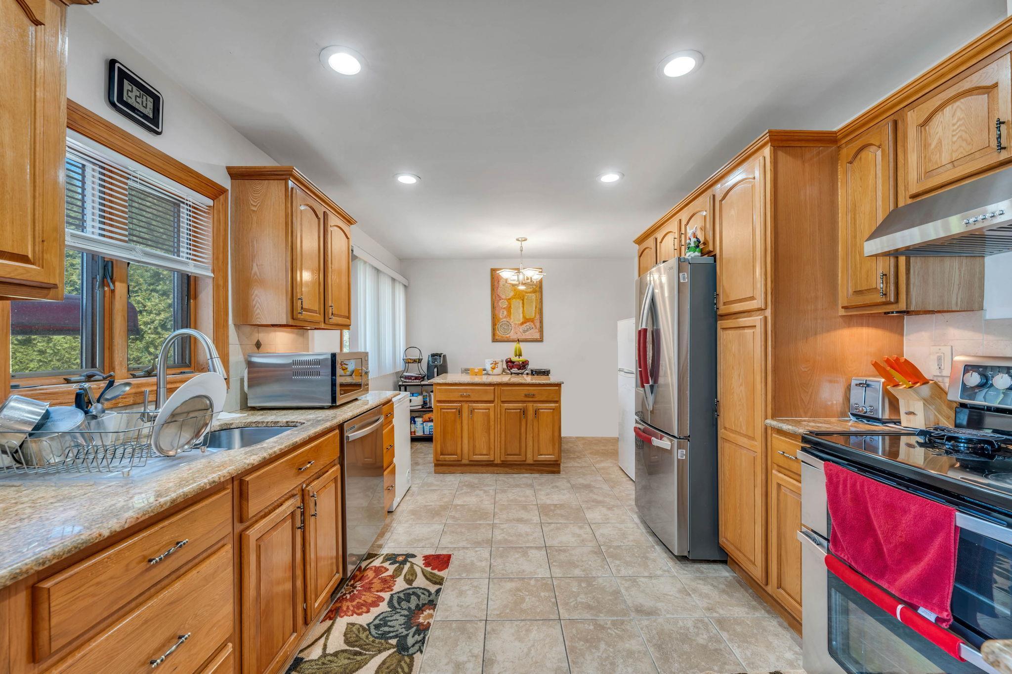 Single Family Farmranch  Nassau County, NY 11714, MLS-853103-15