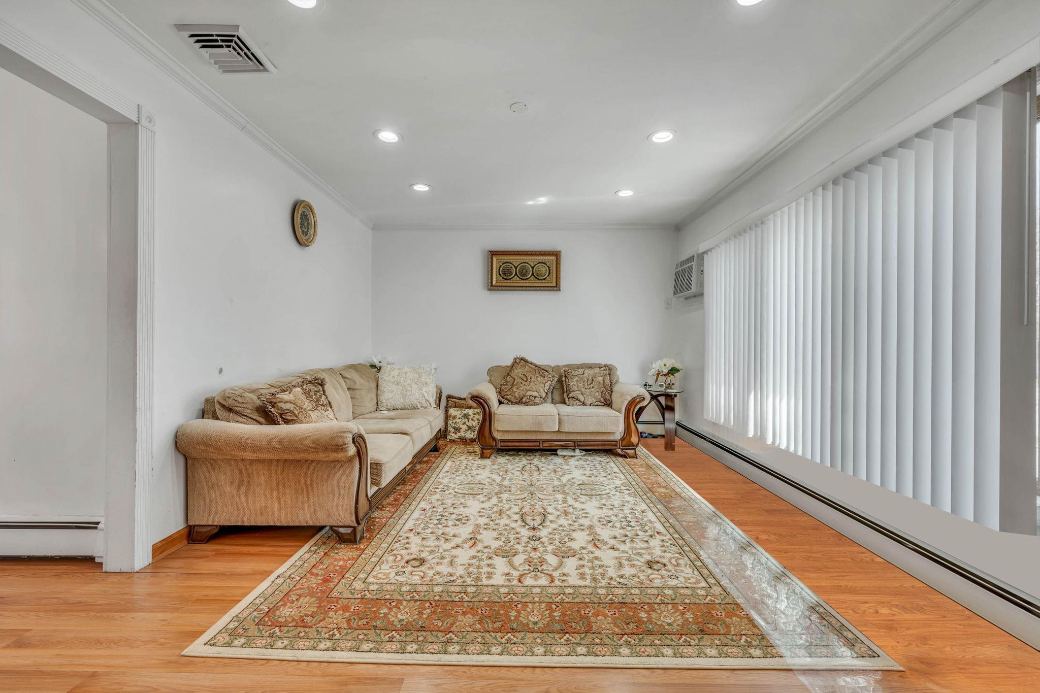Single Family Farmranch  Nassau County, NY 11714, MLS-853103-23