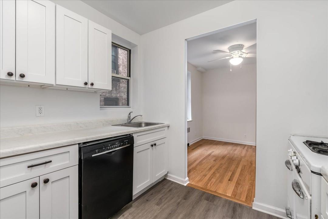 Coop Indian  Manhattan, NY 10034, MLS-853109-30