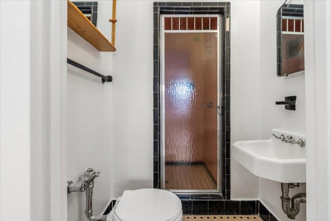 Coop Indian  Manhattan, NY 10034, MLS-853109-32