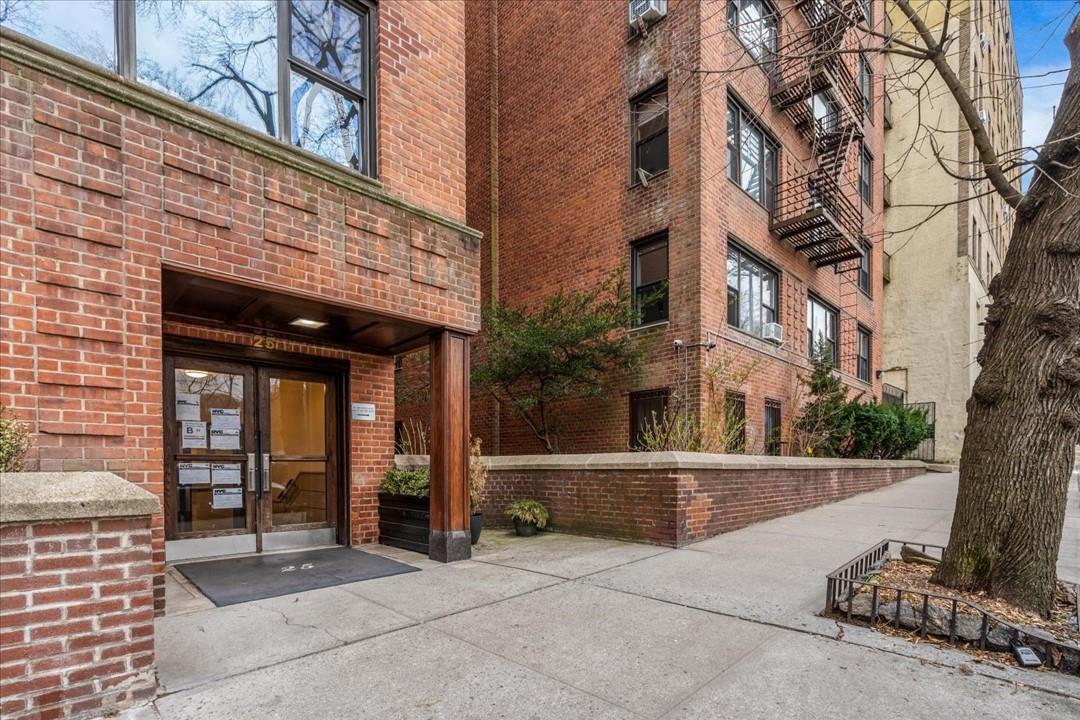 Coop Indian  Manhattan, NY 10034, MLS-853109-34