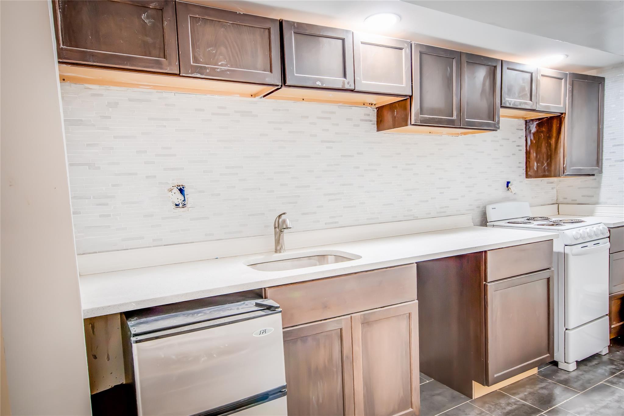 Single Family 251  Queens, NY 11364, MLS-853115-26