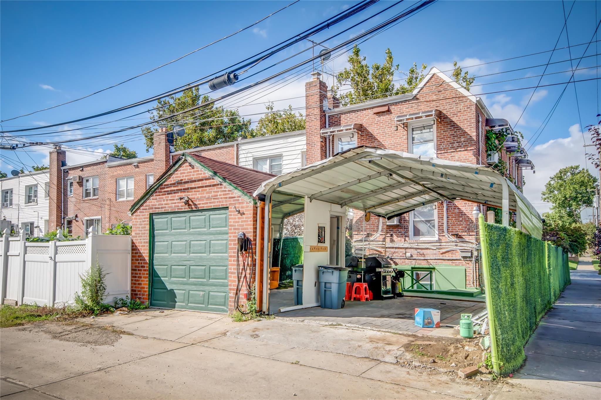 Single Family 251  Queens, NY 11364, MLS-853115-31