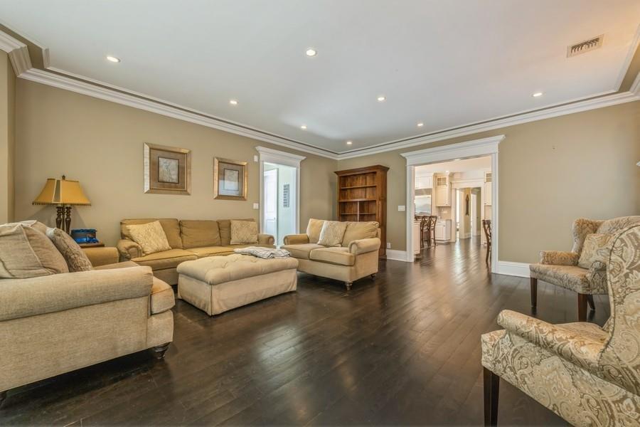 Single Family Lakeview  Nassau County, NY 11570, MLS-853122-14