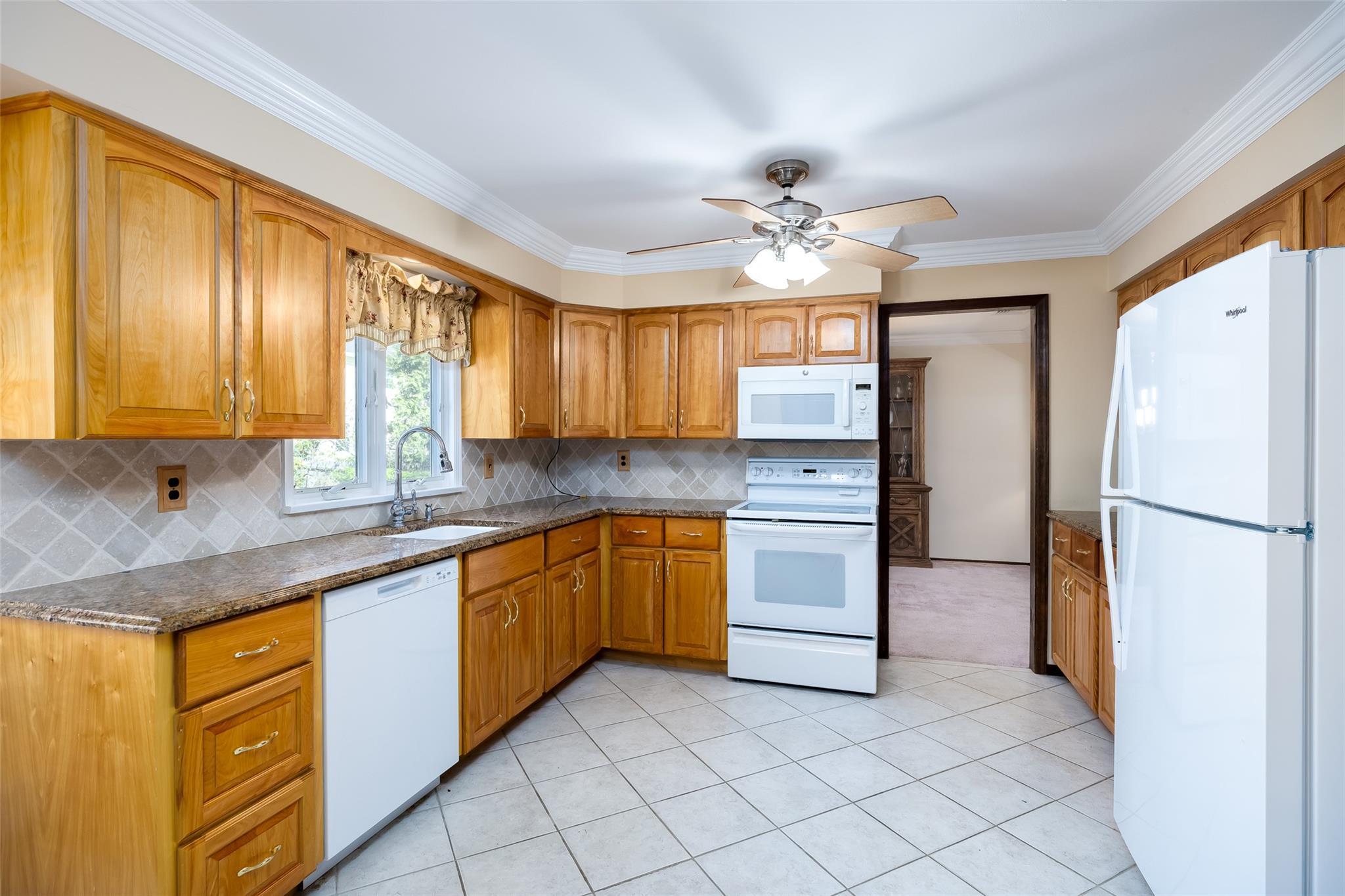 Single Family Lincoln  Suffolk County, NY 11777, MLS-853125-16