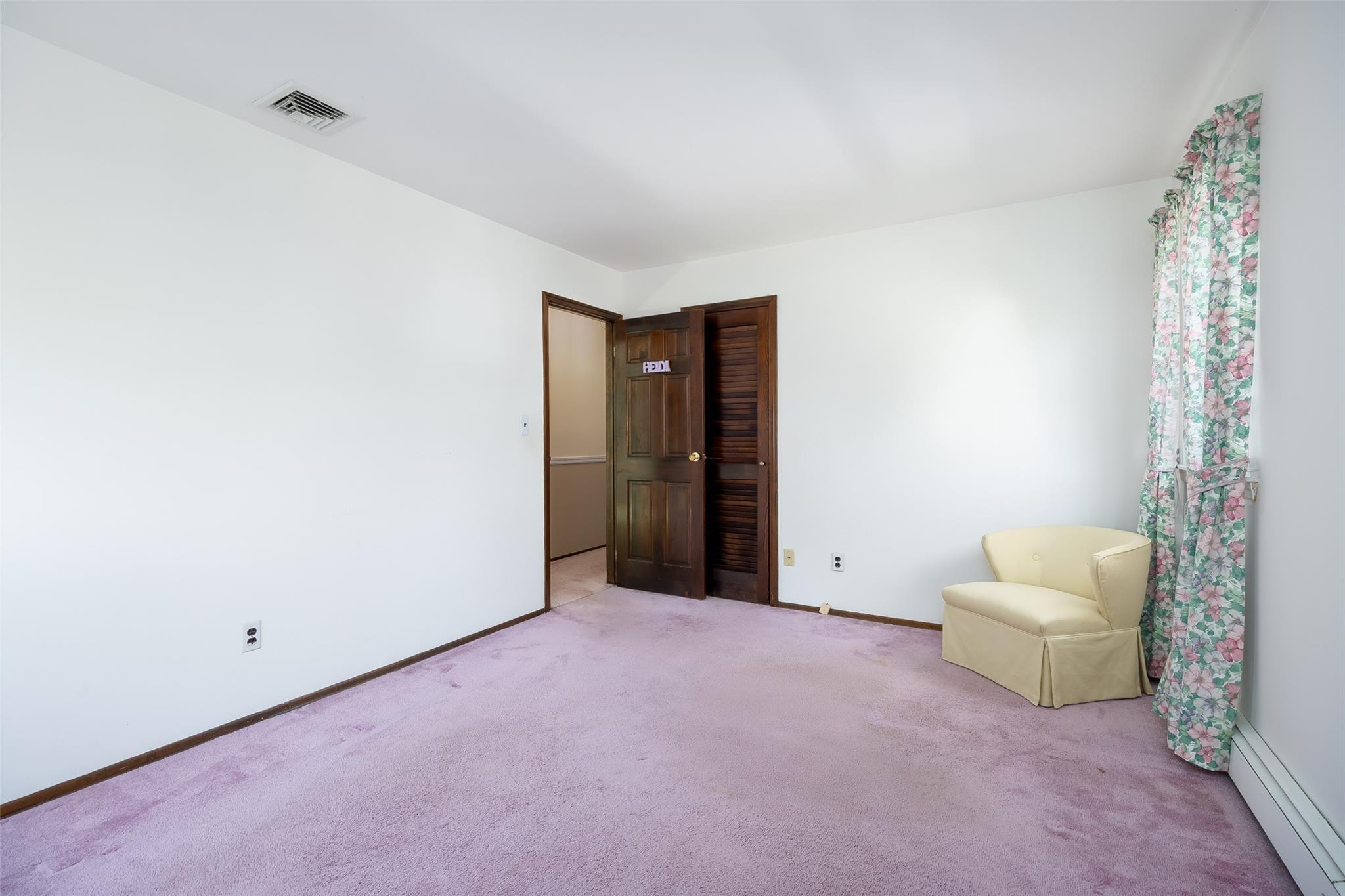 Single Family Lincoln  Suffolk County, NY 11777, MLS-853125-25