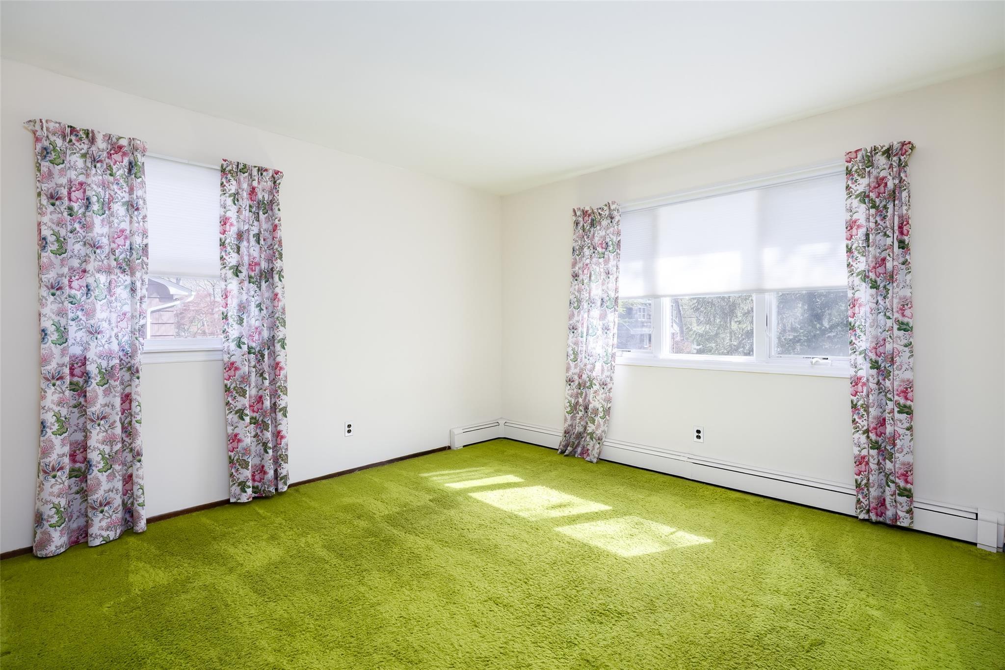 Single Family Lincoln  Suffolk County, NY 11777, MLS-853125-29