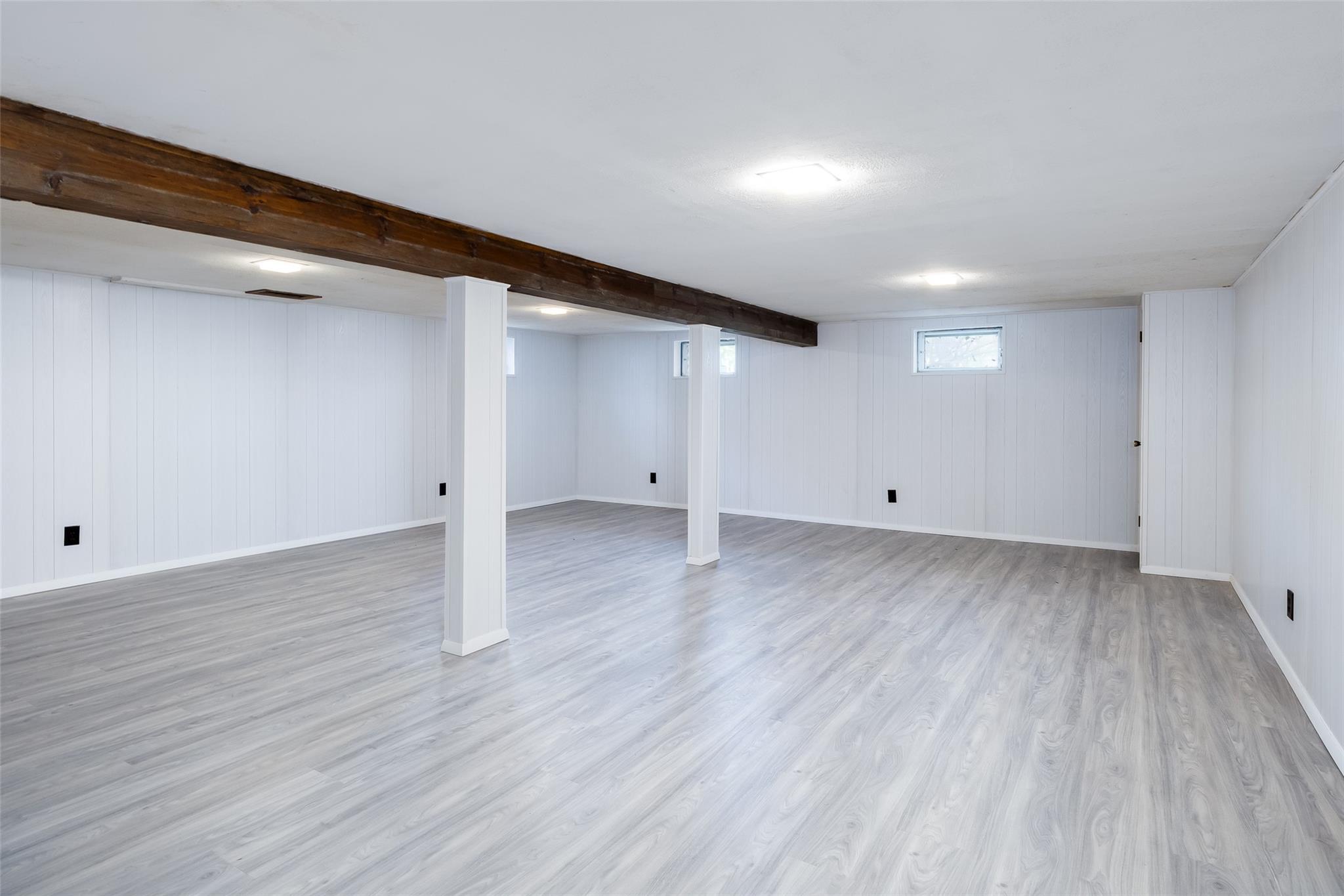 Single Family Lincoln  Suffolk County, NY 11777, MLS-853125-33