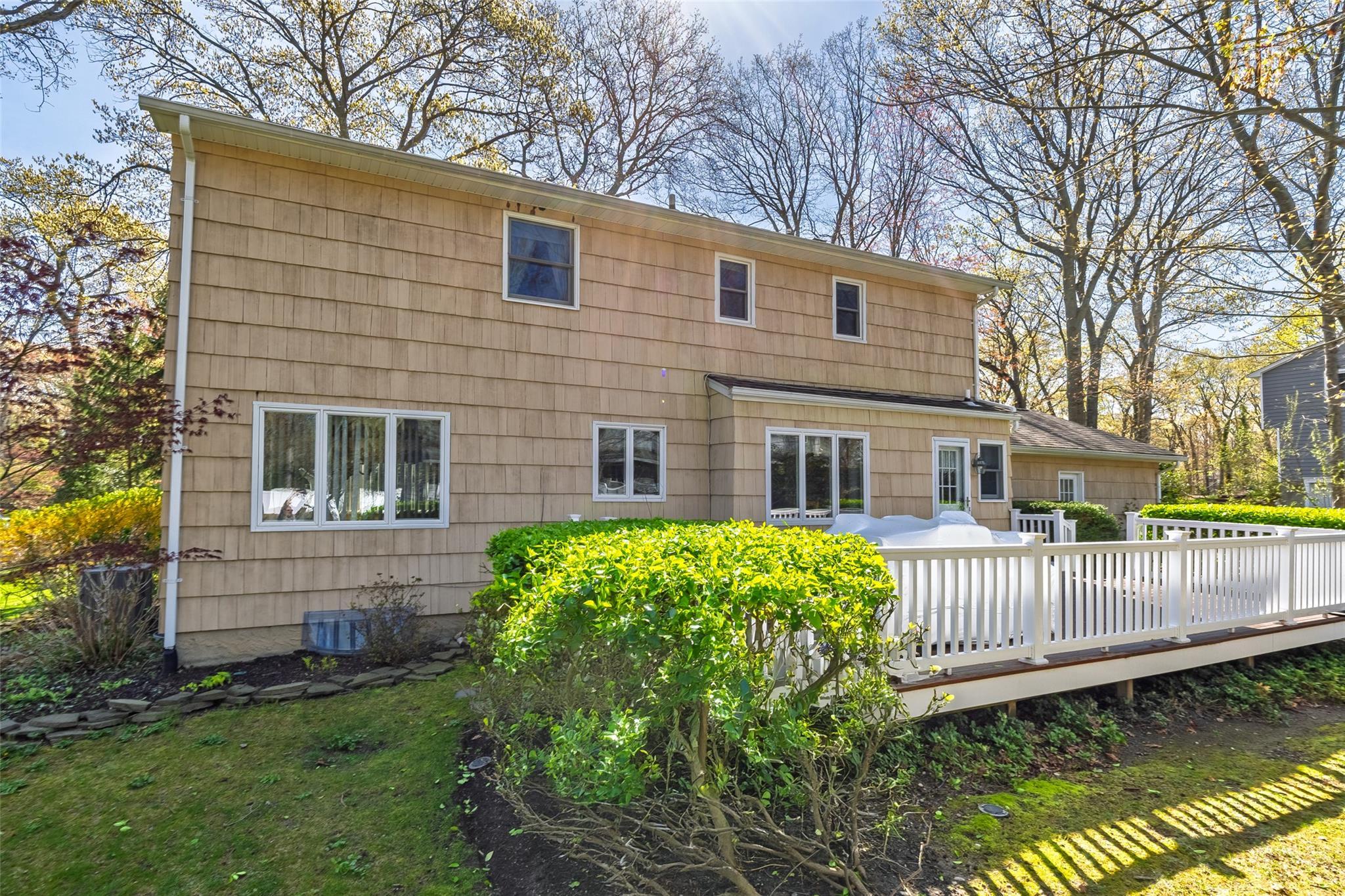 Single Family Lincoln  Suffolk County, NY 11777, MLS-853125-38