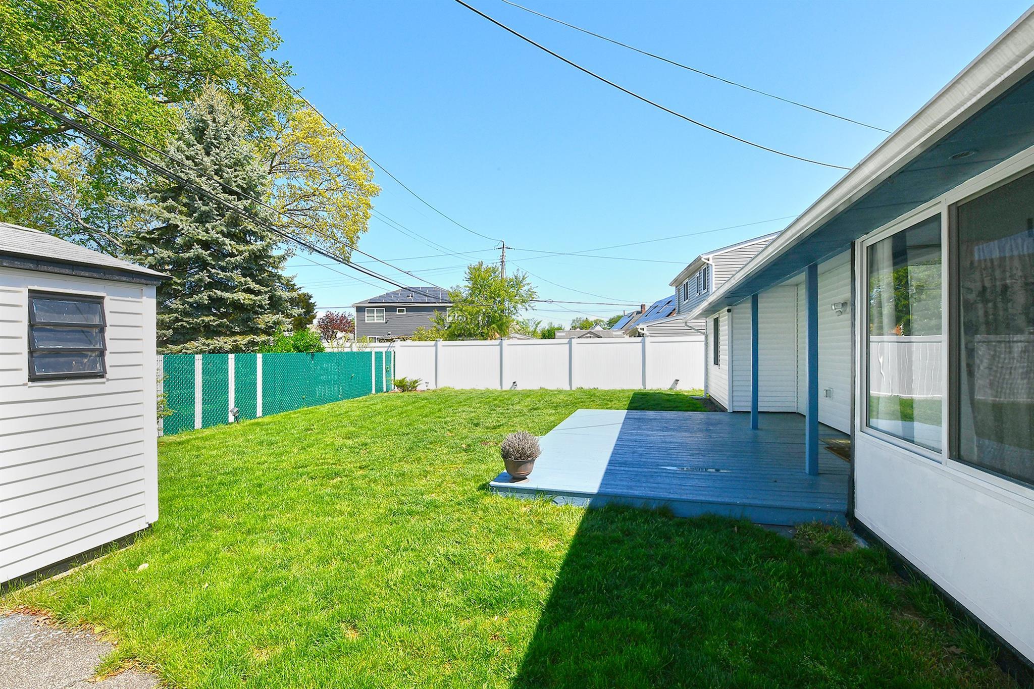 Single Family Sky  Nassau County, NY 11756, MLS-853127-26