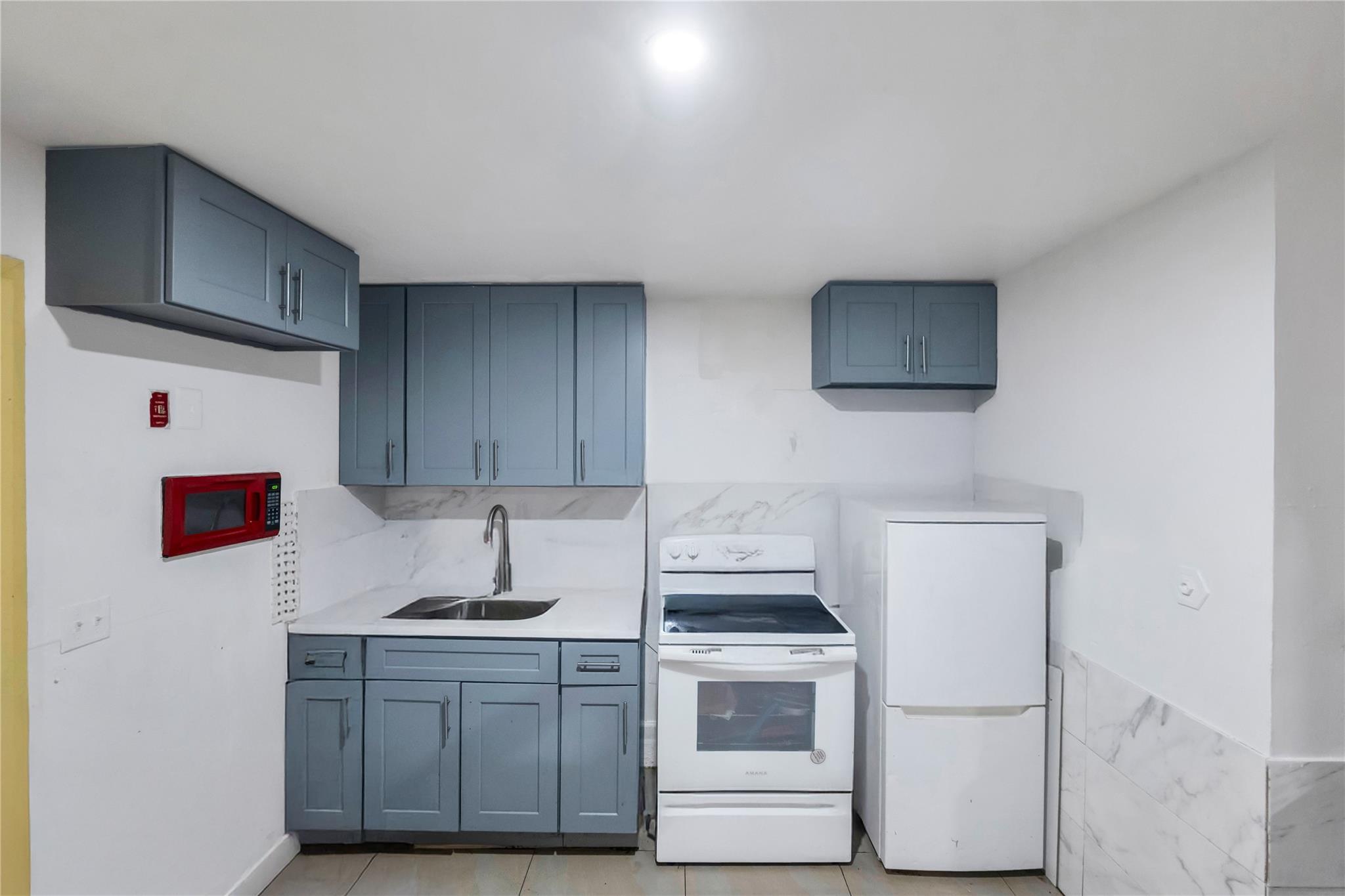 Single Family Ralph  Brooklyn, NY 11233, MLS-853135-16