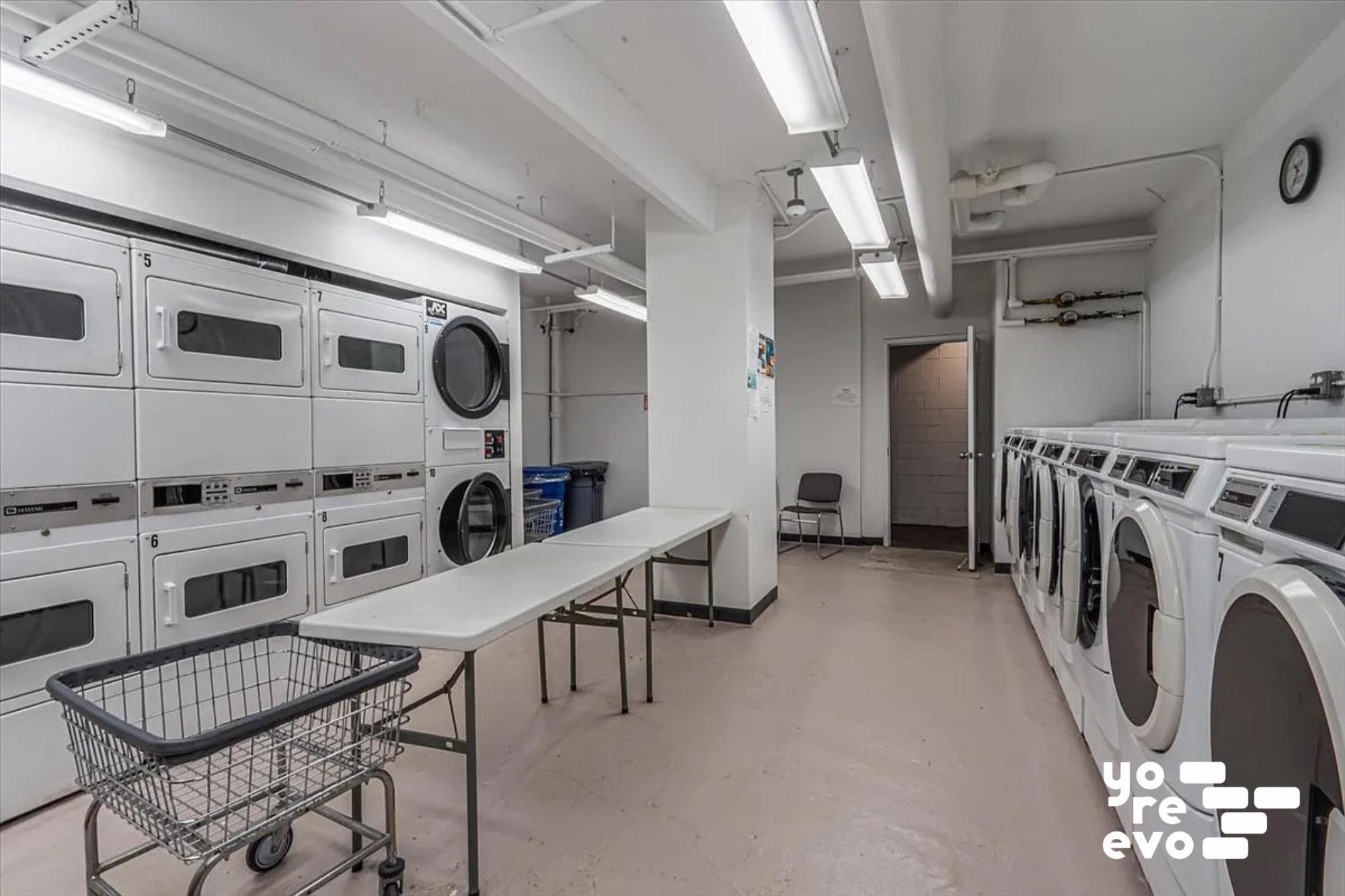 Apartment 38th  Queens, NY 11103, MLS-853137-22