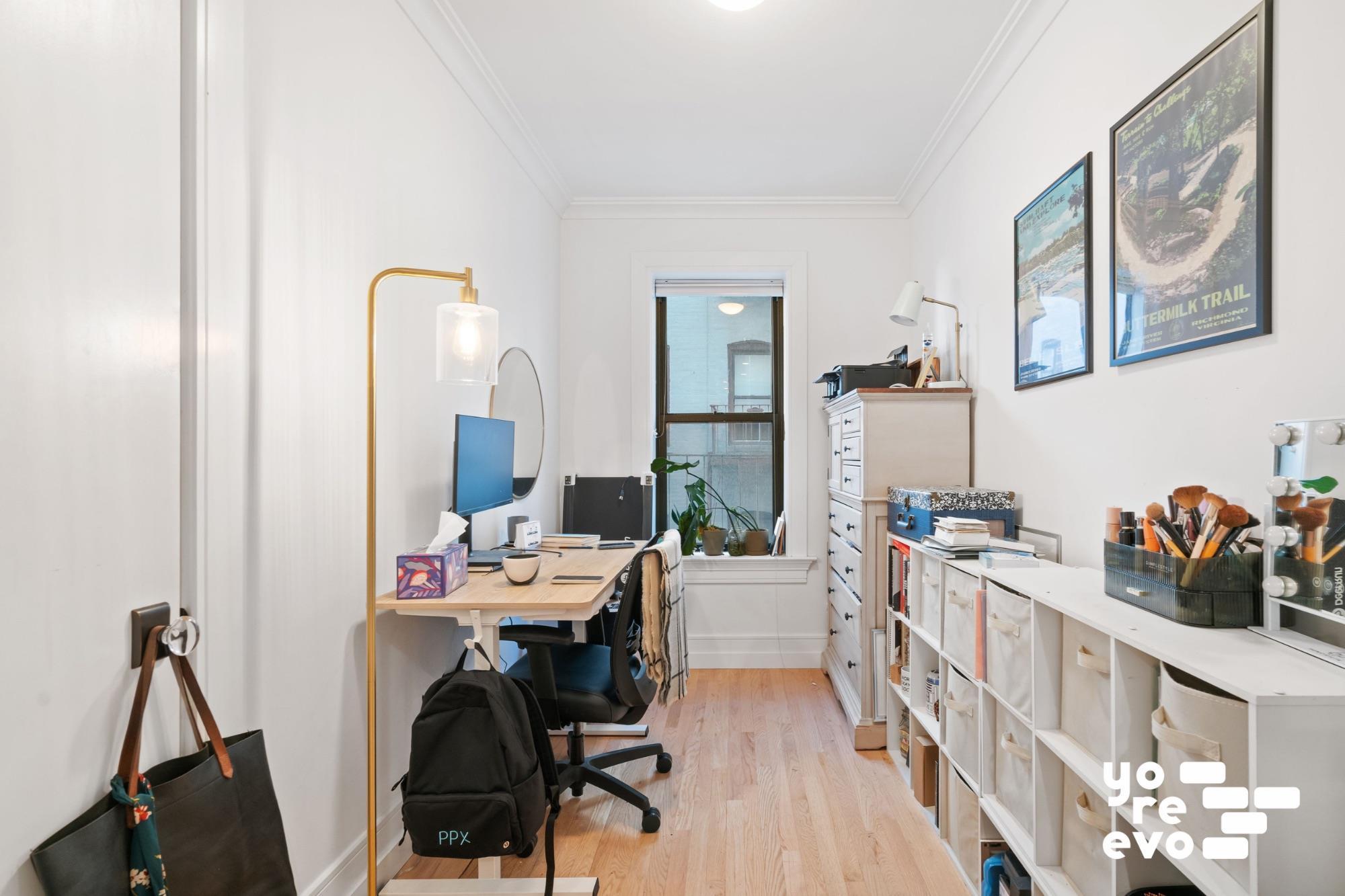 Apartment 38th  Queens, NY 11103, MLS-853137-7