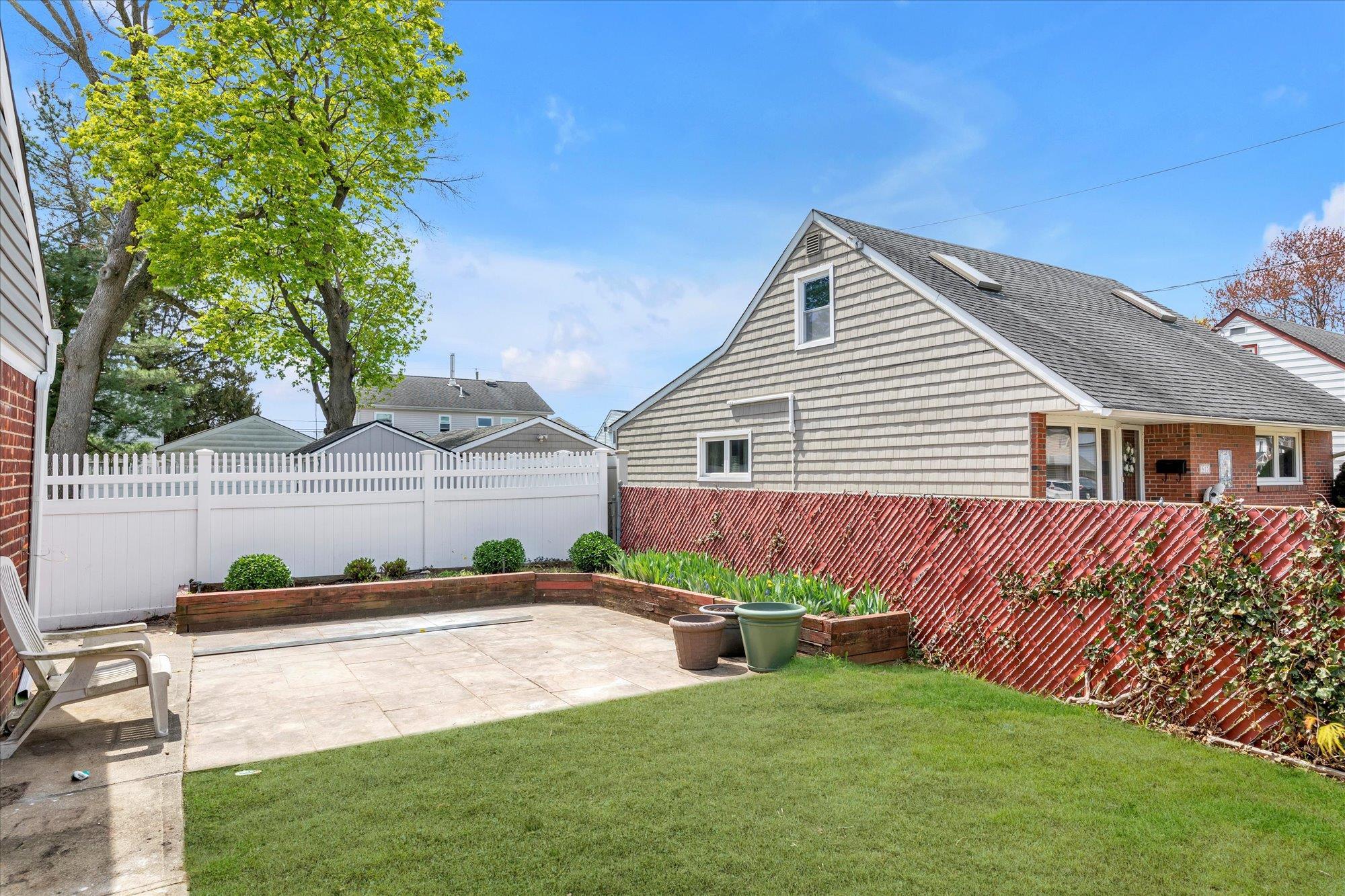 Single Family Mirabelle  Nassau County, NY 11590, MLS-853159-18