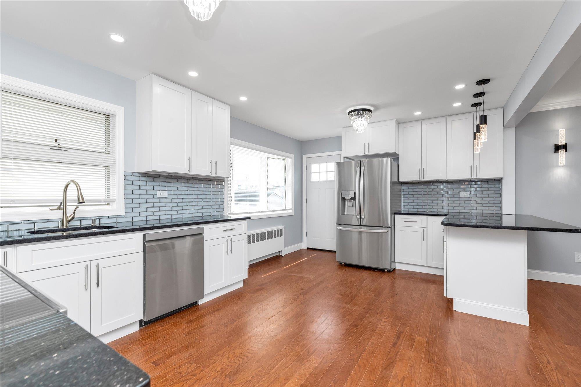 Single Family Mirabelle  Nassau County, NY 11590, MLS-853159-6