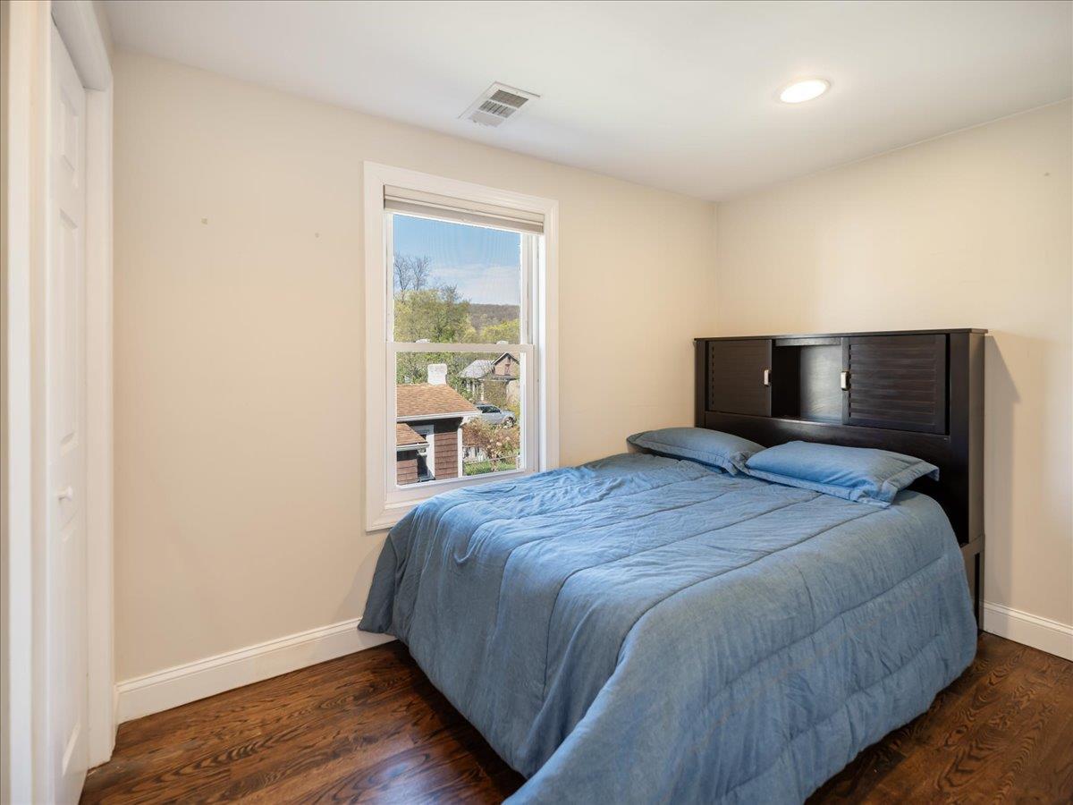 Single Family Jersey  Rockland County, NY 10901, MLS-853165-16
