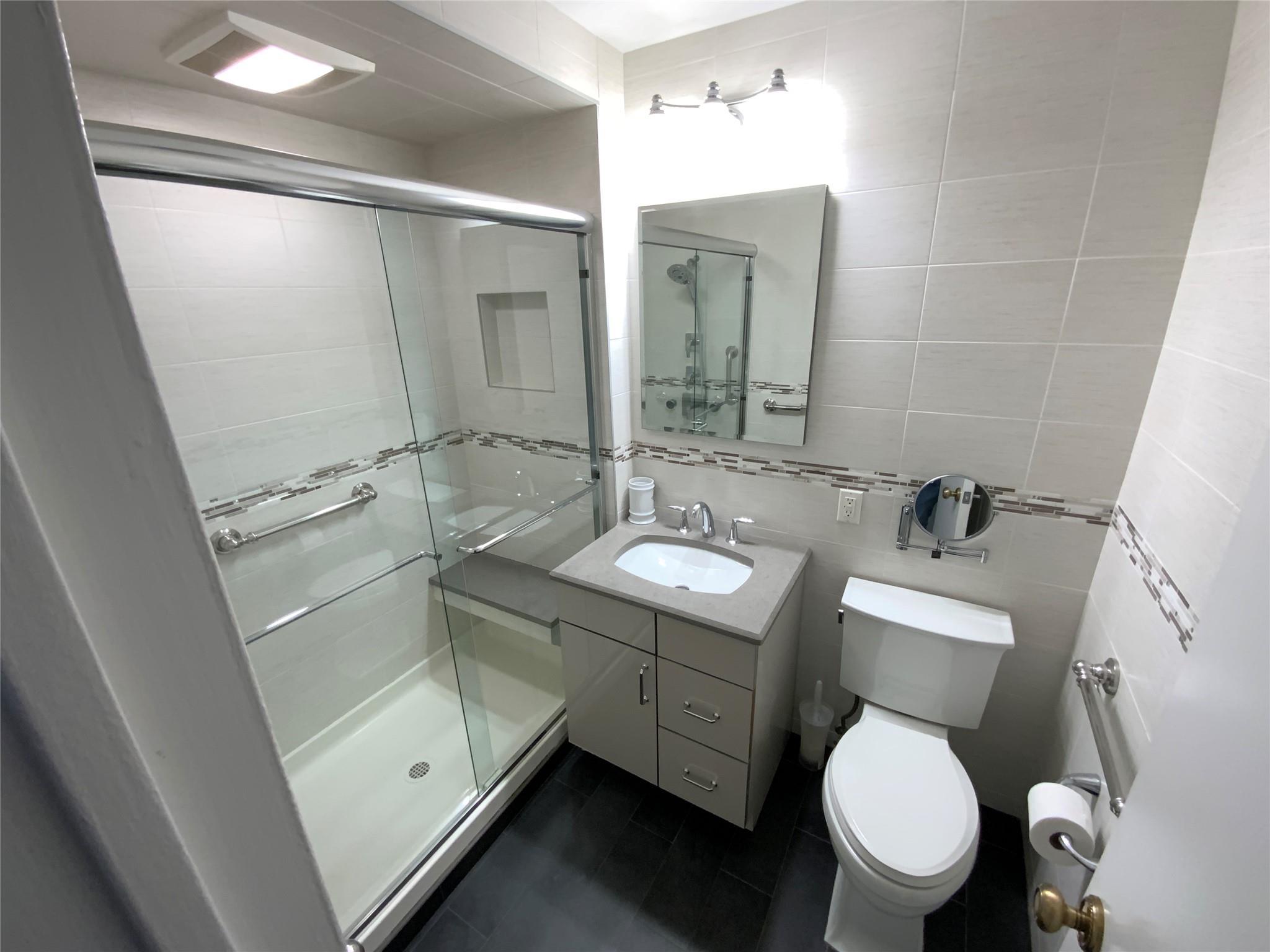 Apartment Grand Central  Queens, NY 11005, MLS-853171-11