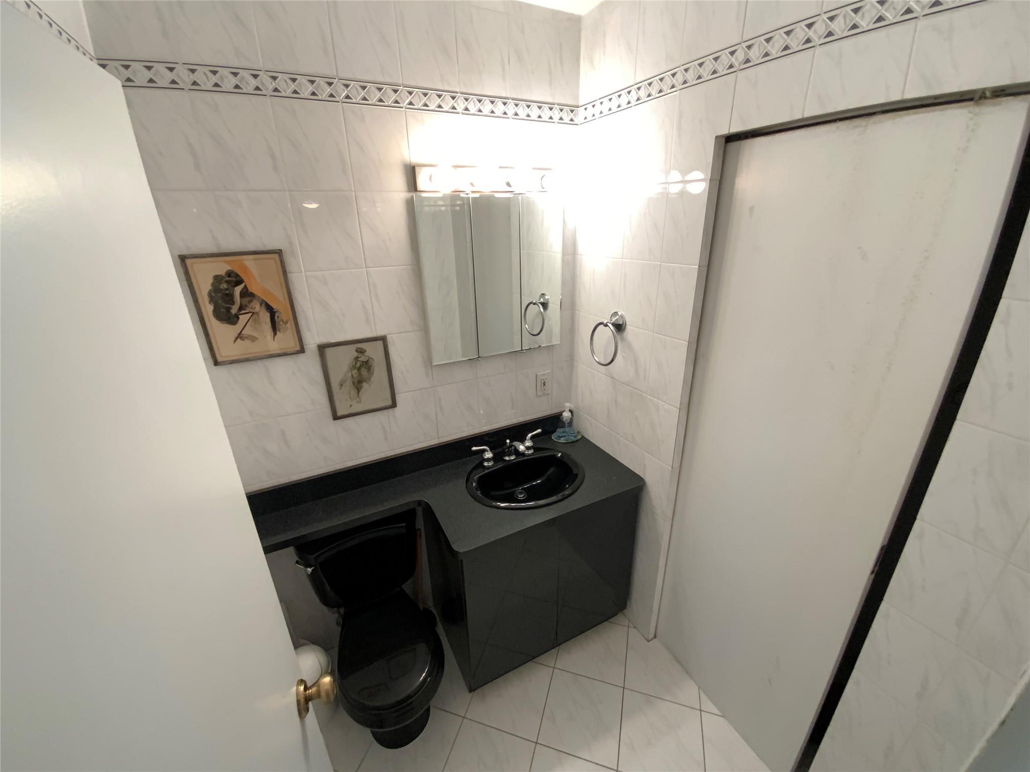 Apartment Grand Central  Queens, NY 11005, MLS-853171-7
