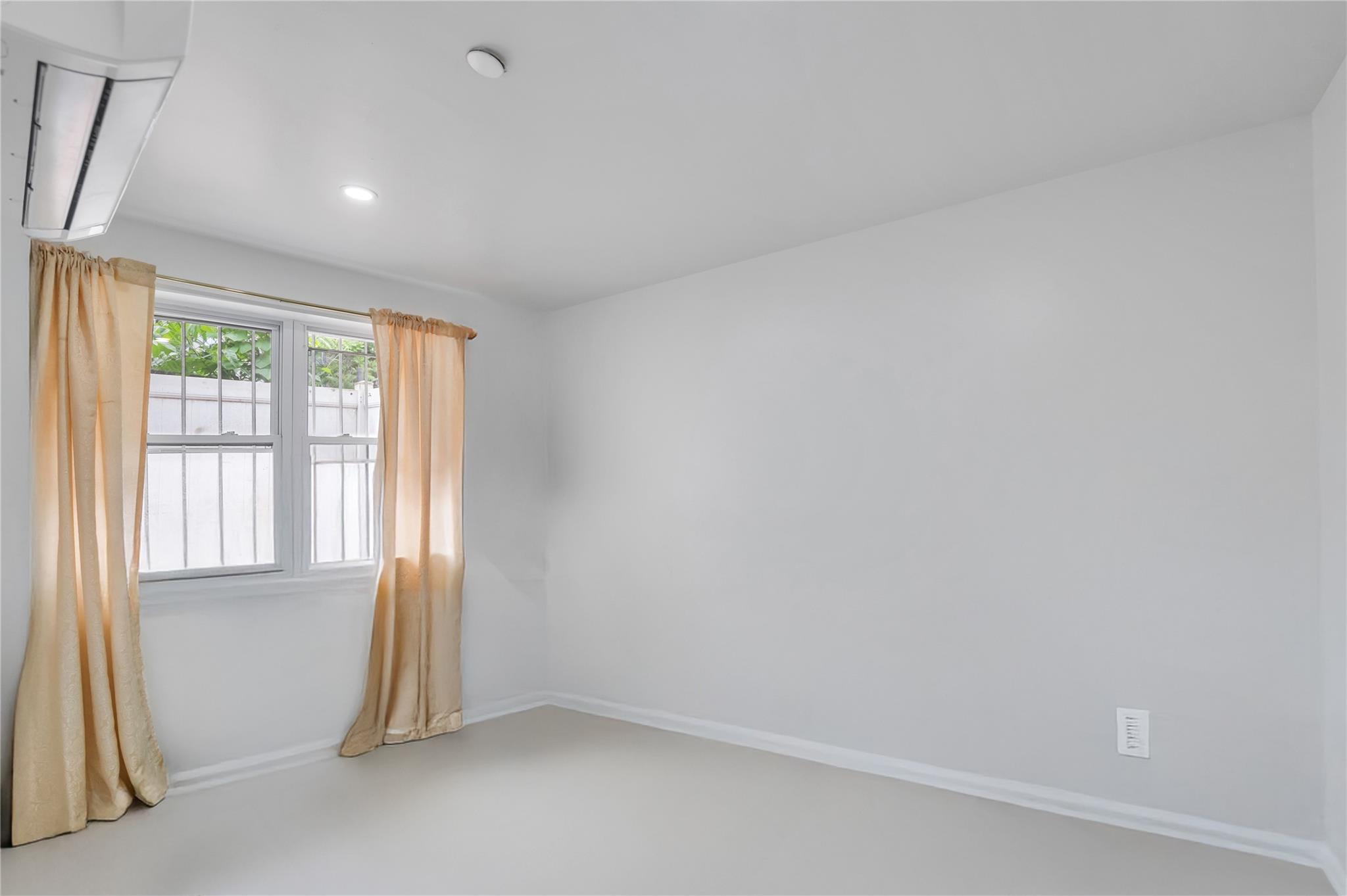 Single Family Ralph  Brooklyn, NY 11233, MLS-853175-20