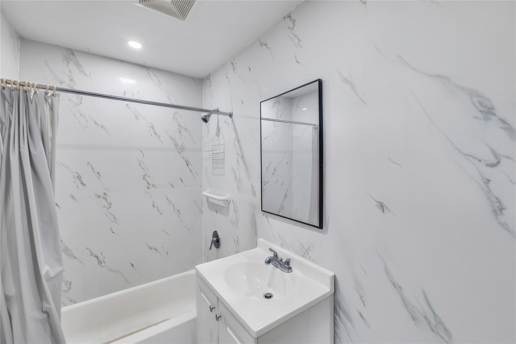Single Family Ralph  Brooklyn, NY 11233, MLS-853175-21