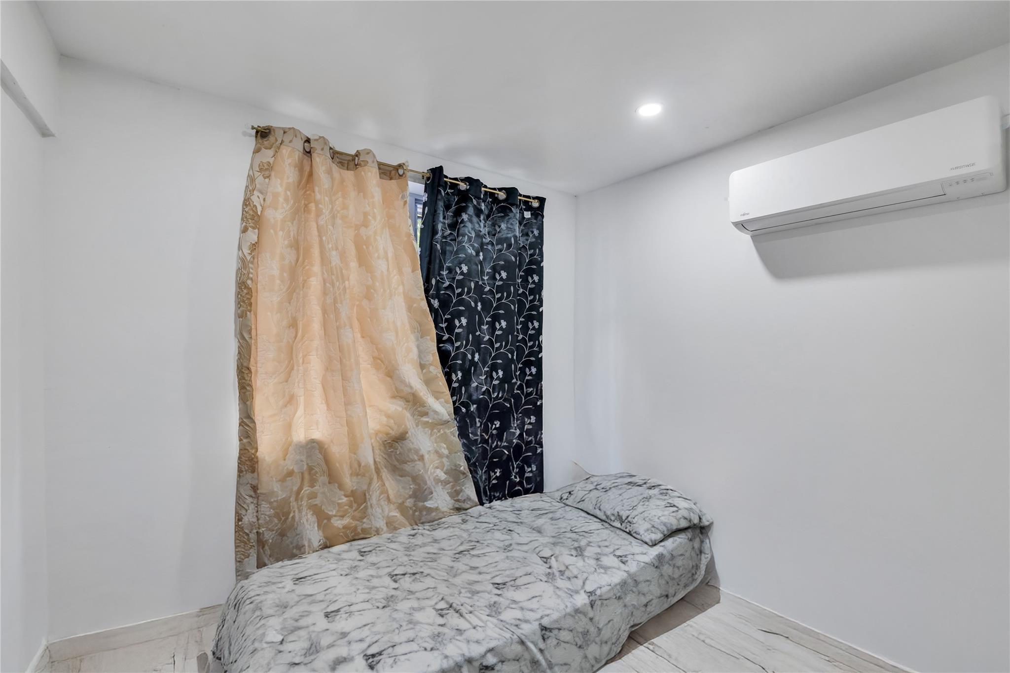 Single Family Ralph  Brooklyn, NY 11233, MLS-853175-6
