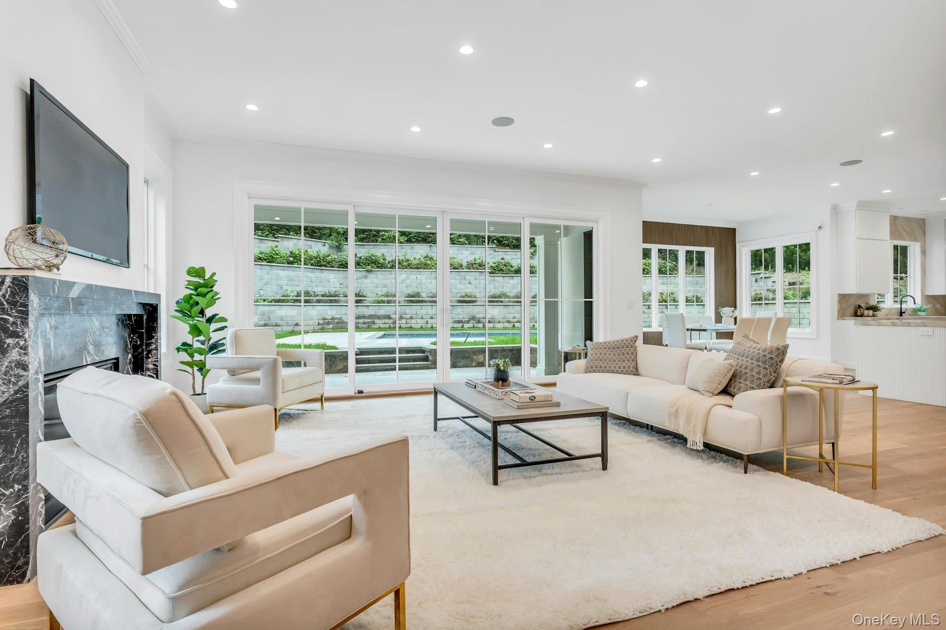 Single Family The Oaks Nassau County, NY 11576, MLS-853186-23