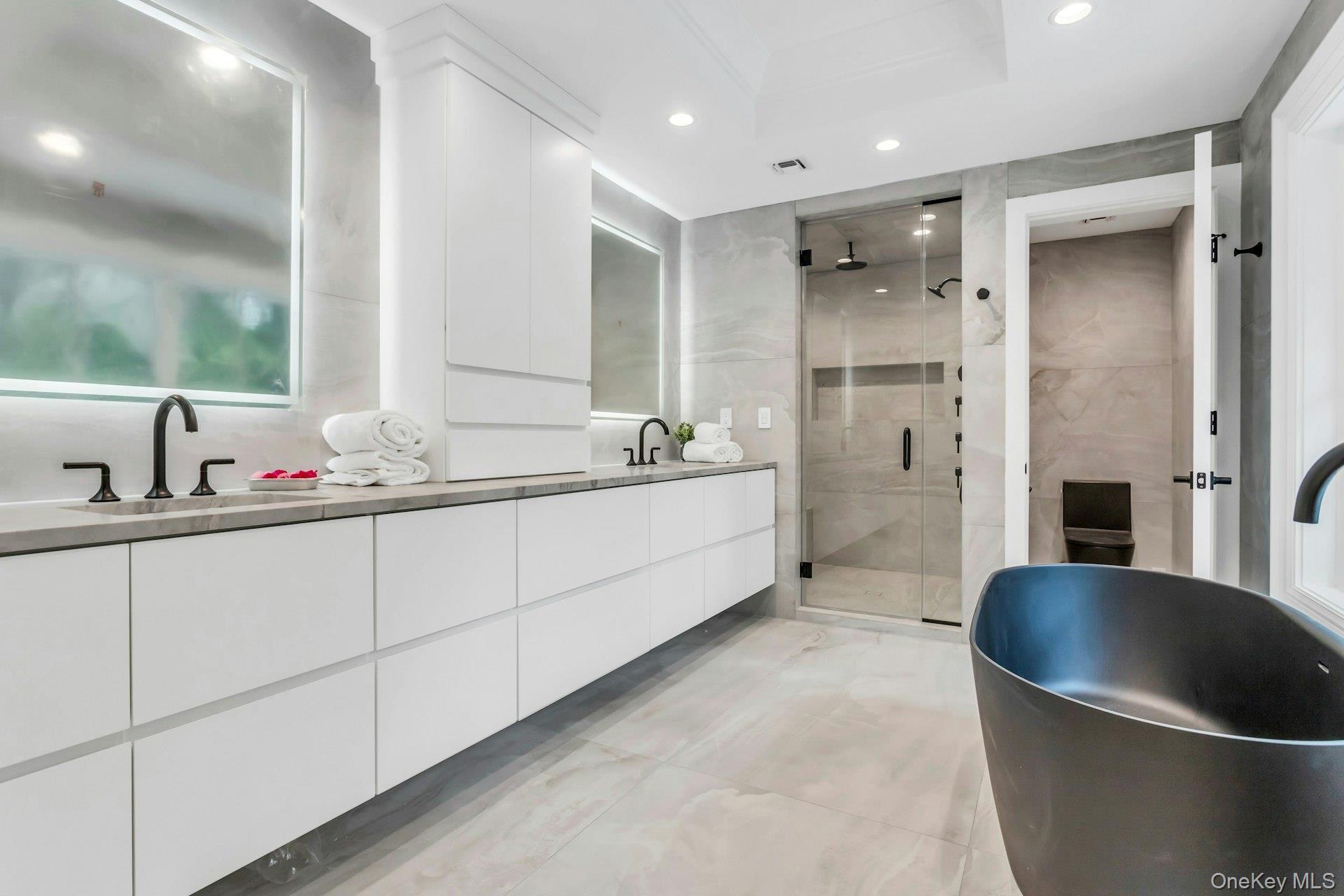 Single Family The Oaks Nassau County, NY 11576, MLS-853186-29