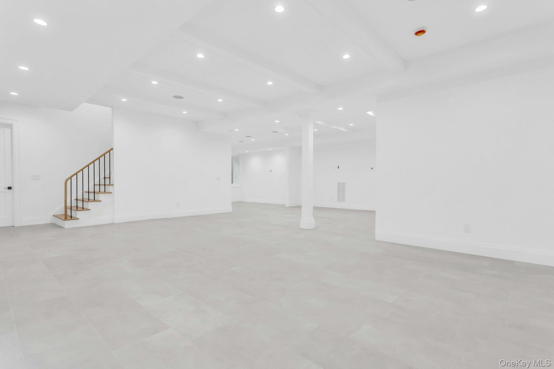 Single Family The Oaks Nassau County, NY 11576, MLS-853186-41