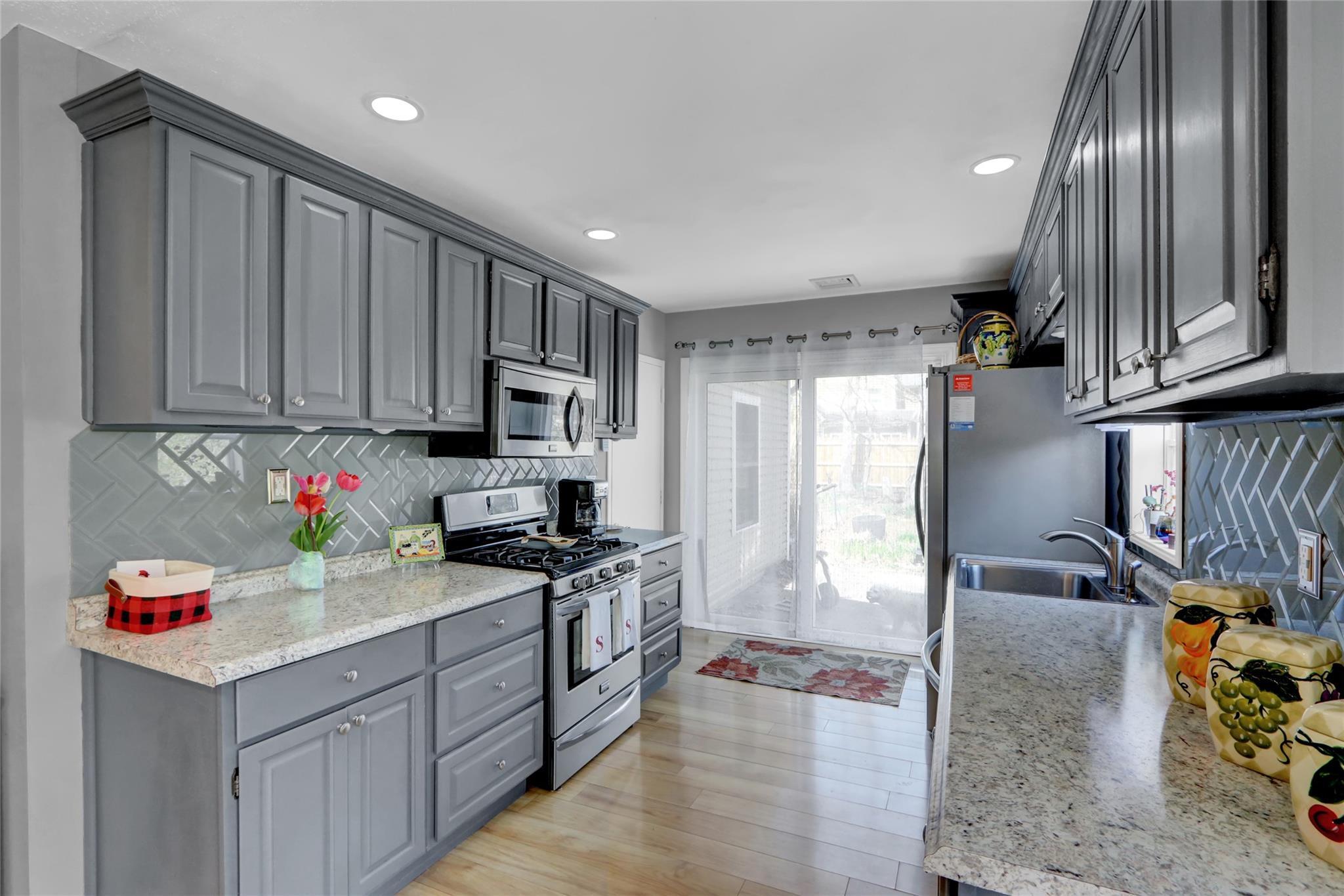 Single Family Guardian  Suffolk County, NY 11766, MLS-853189-13