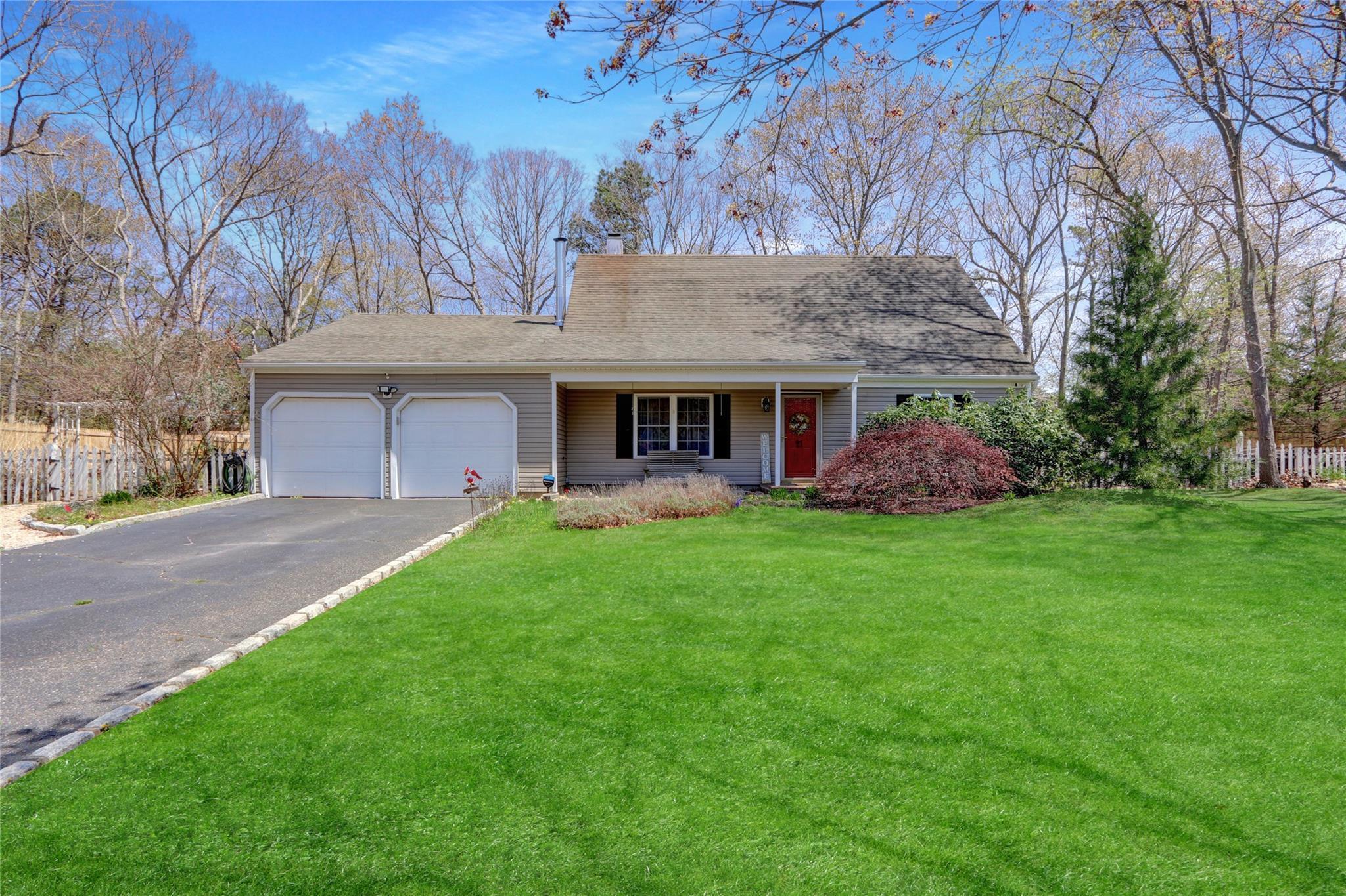 Single Family Guardian  Suffolk County, NY 11766, MLS-853189-2