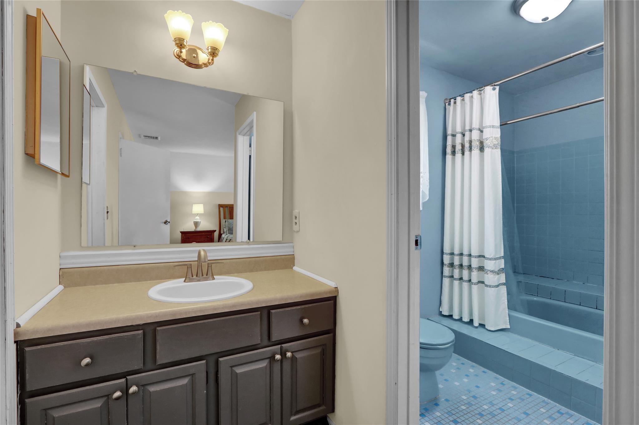 Single Family Guardian  Suffolk County, NY 11766, MLS-853189-23