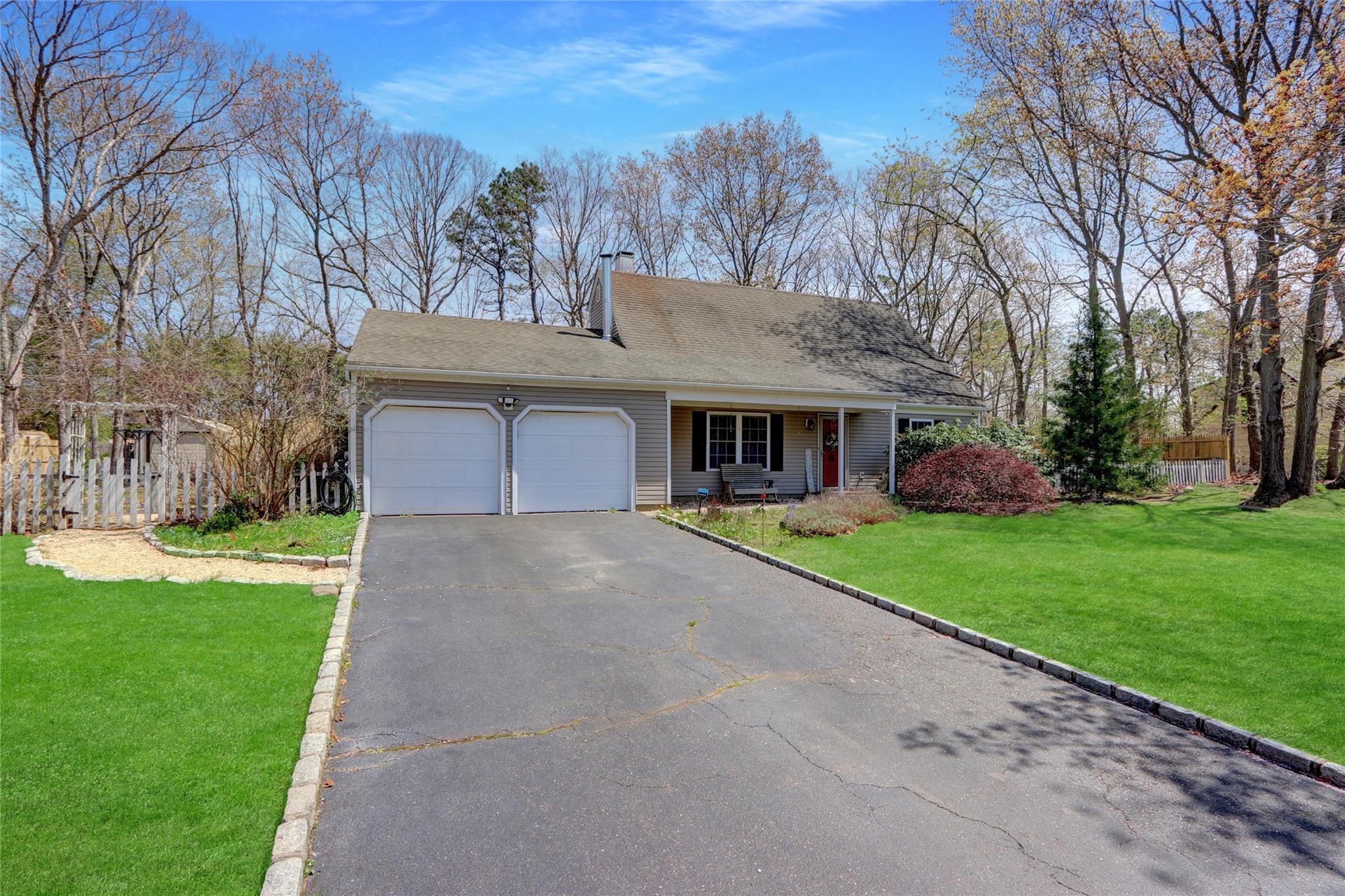 Single Family Guardian  Suffolk County, NY 11766, MLS-853189-32