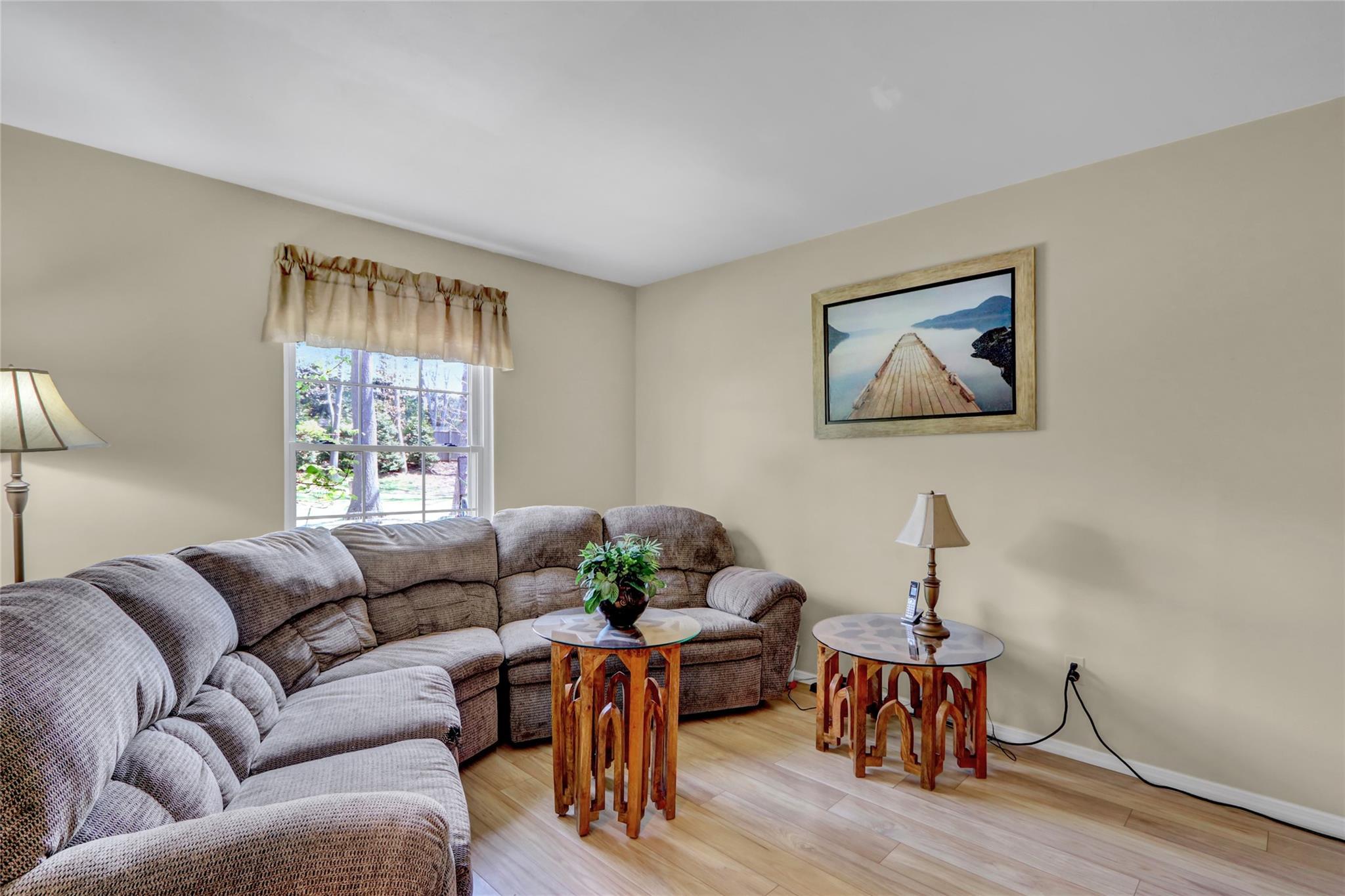 Single Family Guardian  Suffolk County, NY 11766, MLS-853189-9