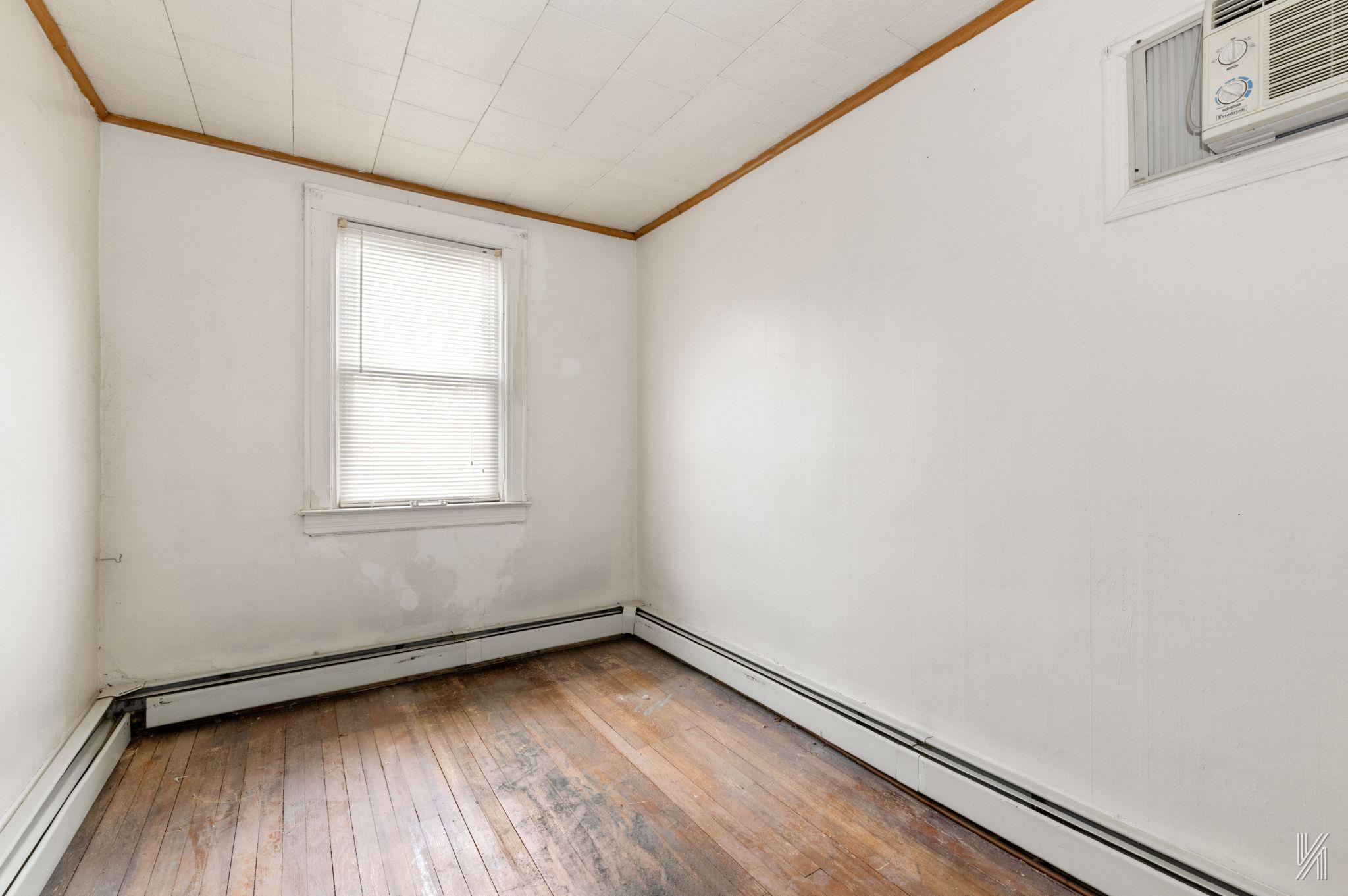 Single Family 95th  Queens, NY 11417, MLS-853200-14