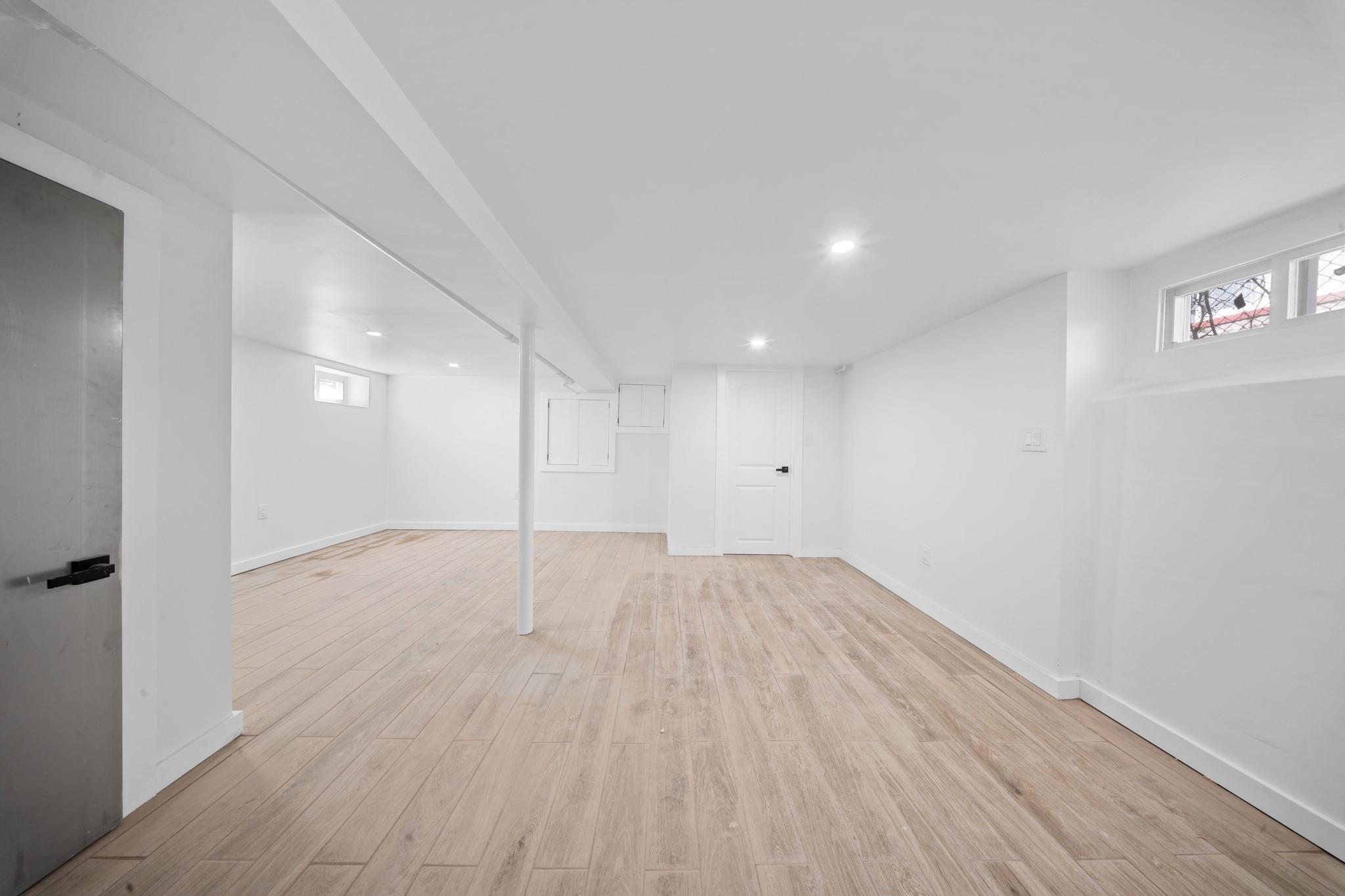 Single Family 229th  Queens, NY 11413, MLS-853233-21