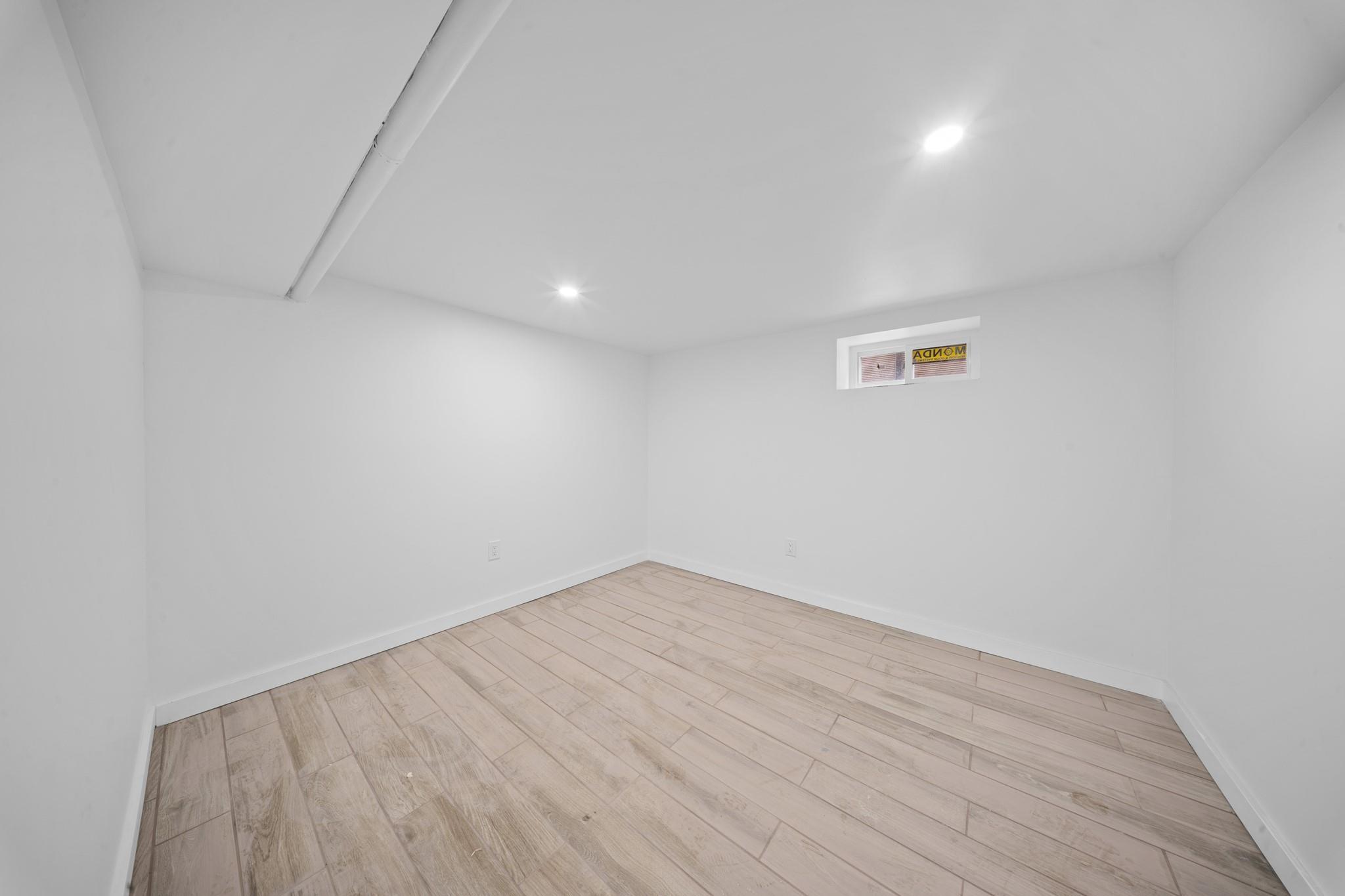Single Family 229th  Queens, NY 11413, MLS-853233-24
