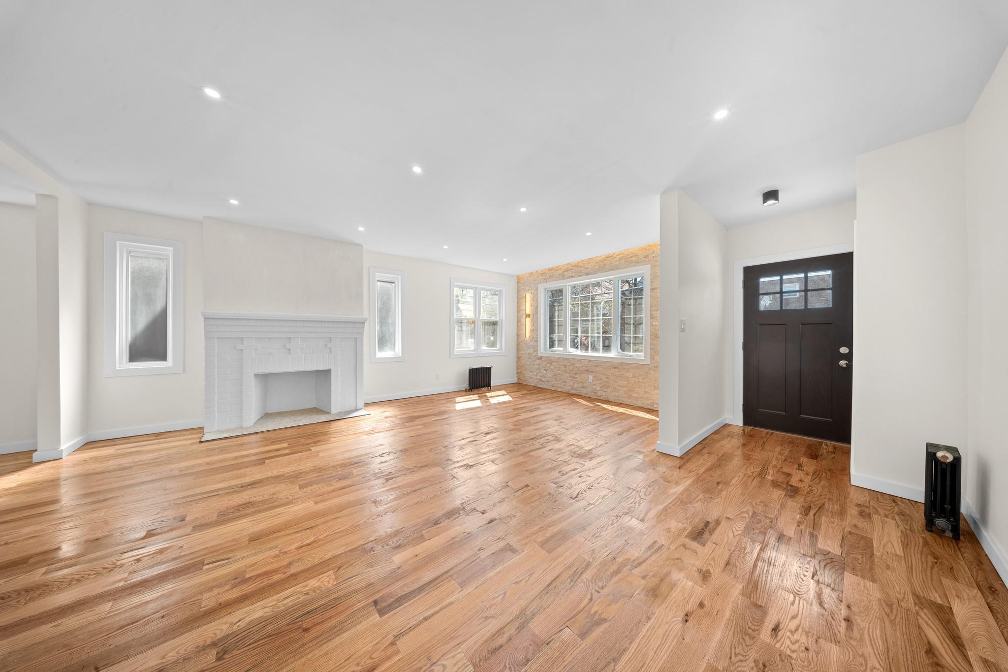 Single Family 229th  Queens, NY 11413, MLS-853233-4